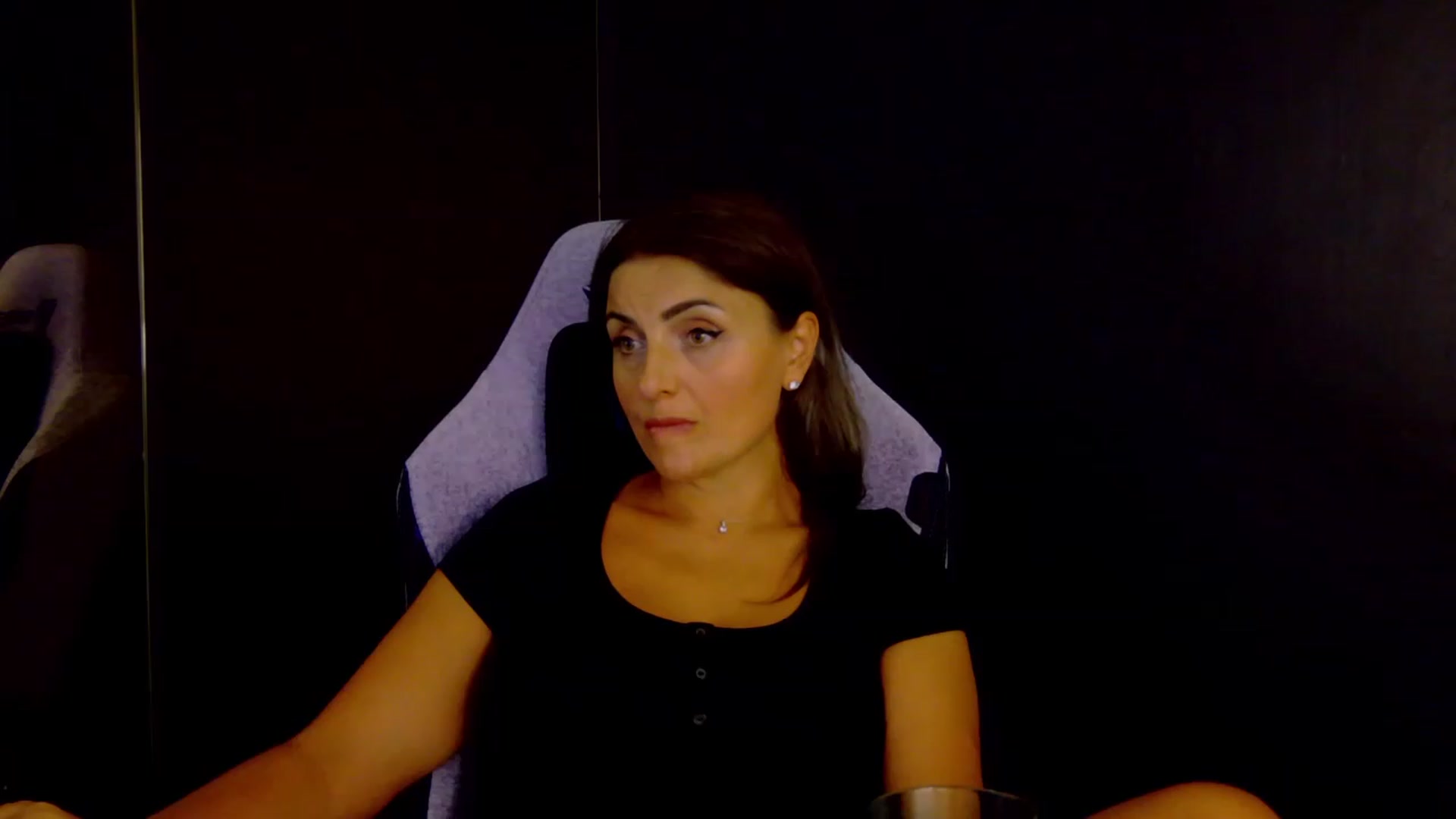 Gallery image thumbnail from OlivyaMoon's myfreecams stream on, 08/05/2026, 24:01 image 10 of 20