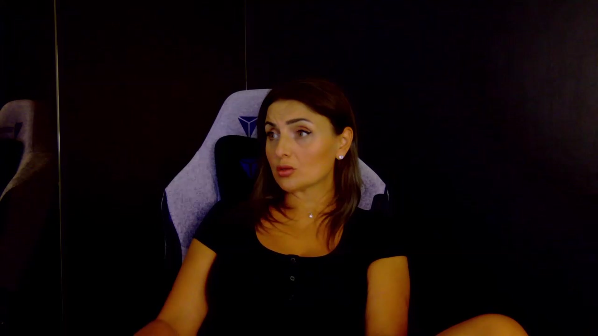 Gallery image thumbnail from OlivyaMoon's myfreecams stream on, 08/05/2026, 24:01 image 4 of 20