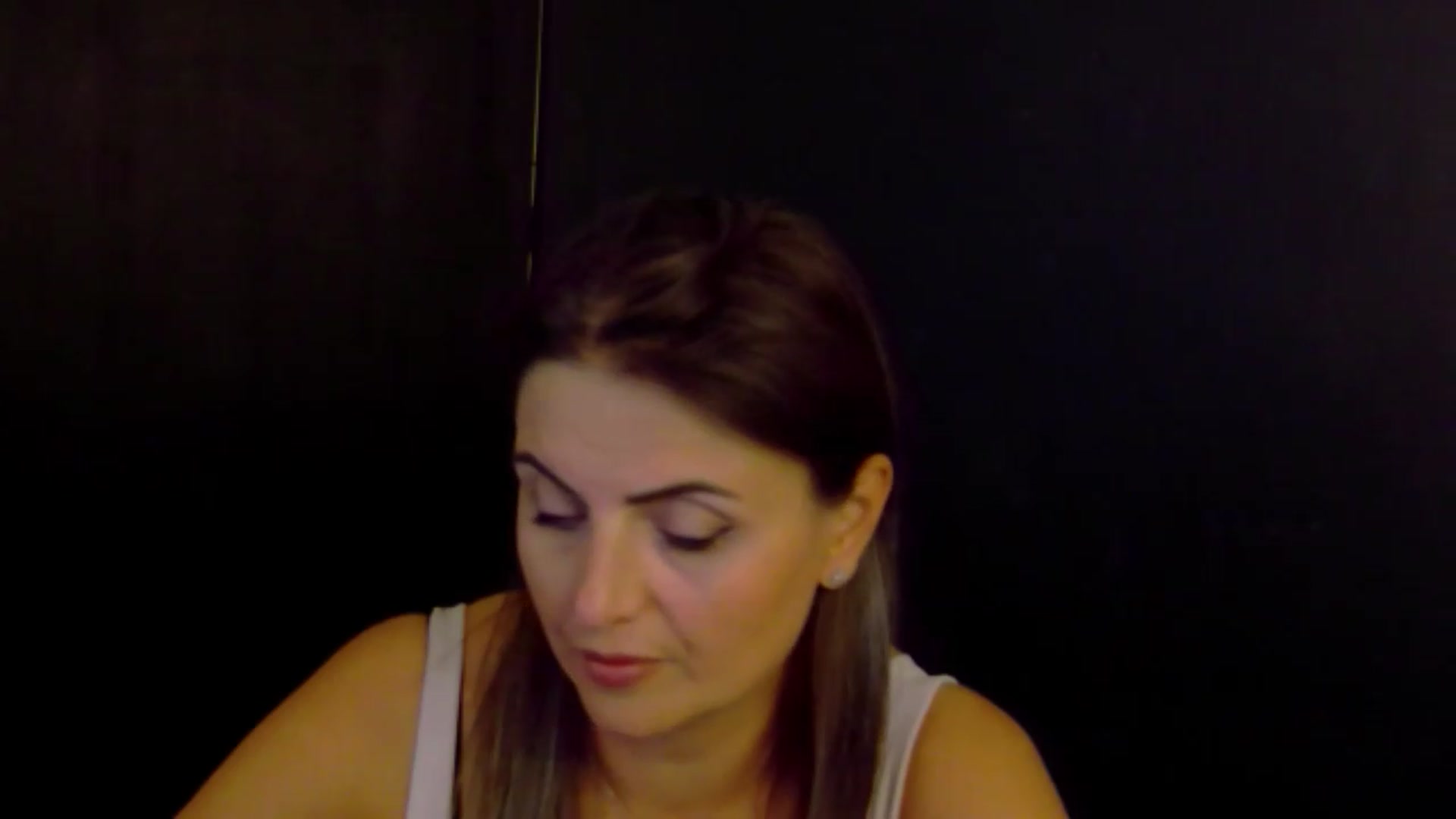 Gallery image thumbnail from OlivyaMoon's myfreecams stream on, 08/15/2026, 03:43 image 14 of 20