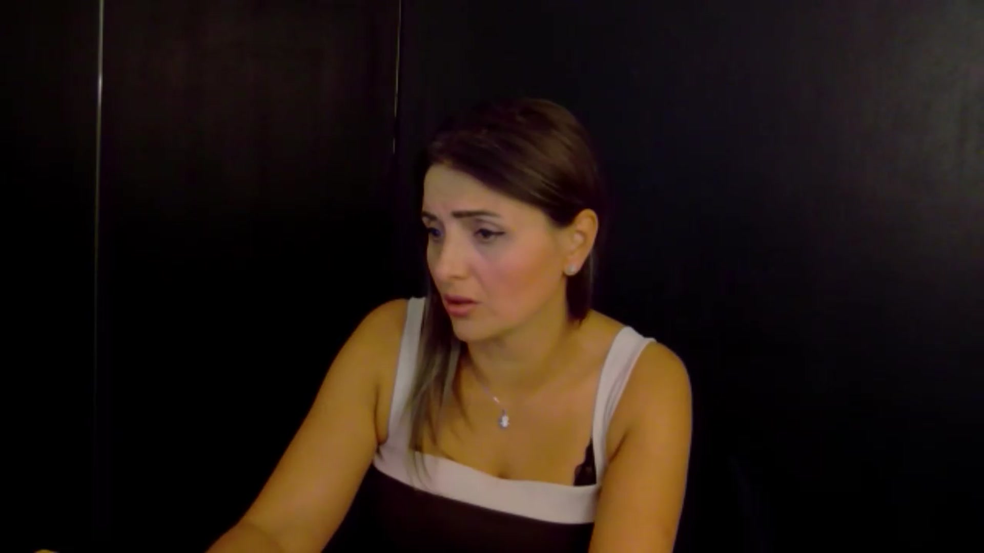 Gallery image thumbnail from OlivyaMoon's myfreecams stream on, 08/15/2026, 03:43 image 2 of 20