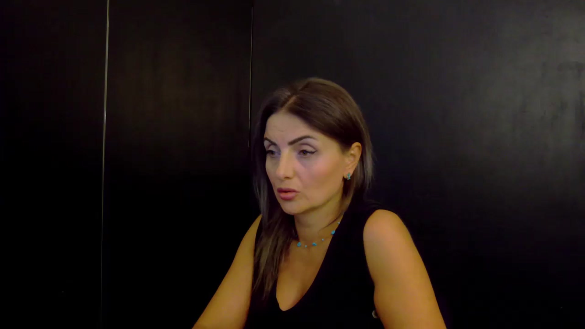 Gallery image thumbnail from OlivyaMoon's myfreecams stream on, 08/18/2026, 01:44 image 2 of 20