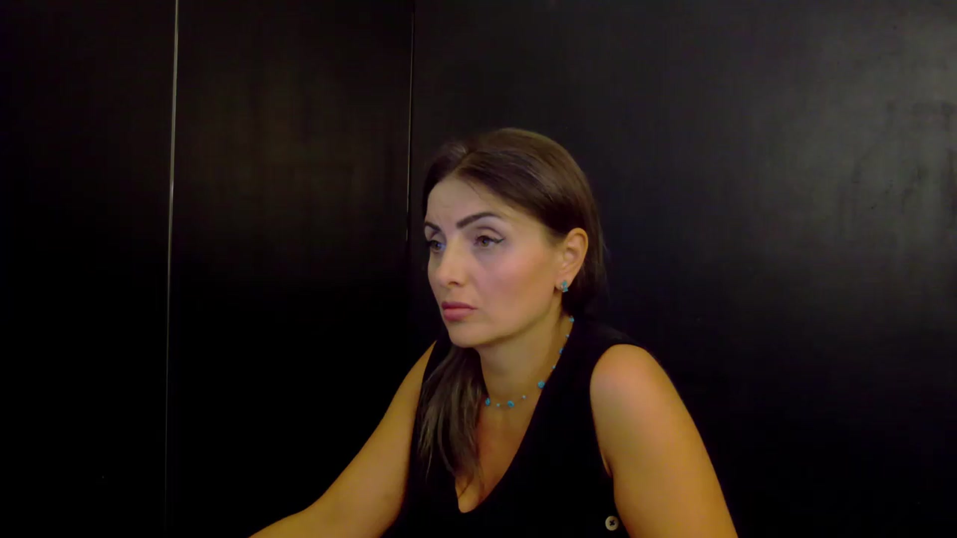 Gallery image thumbnail from OlivyaMoon's myfreecams stream on, 08/18/2026, 01:44 image 3 of 20