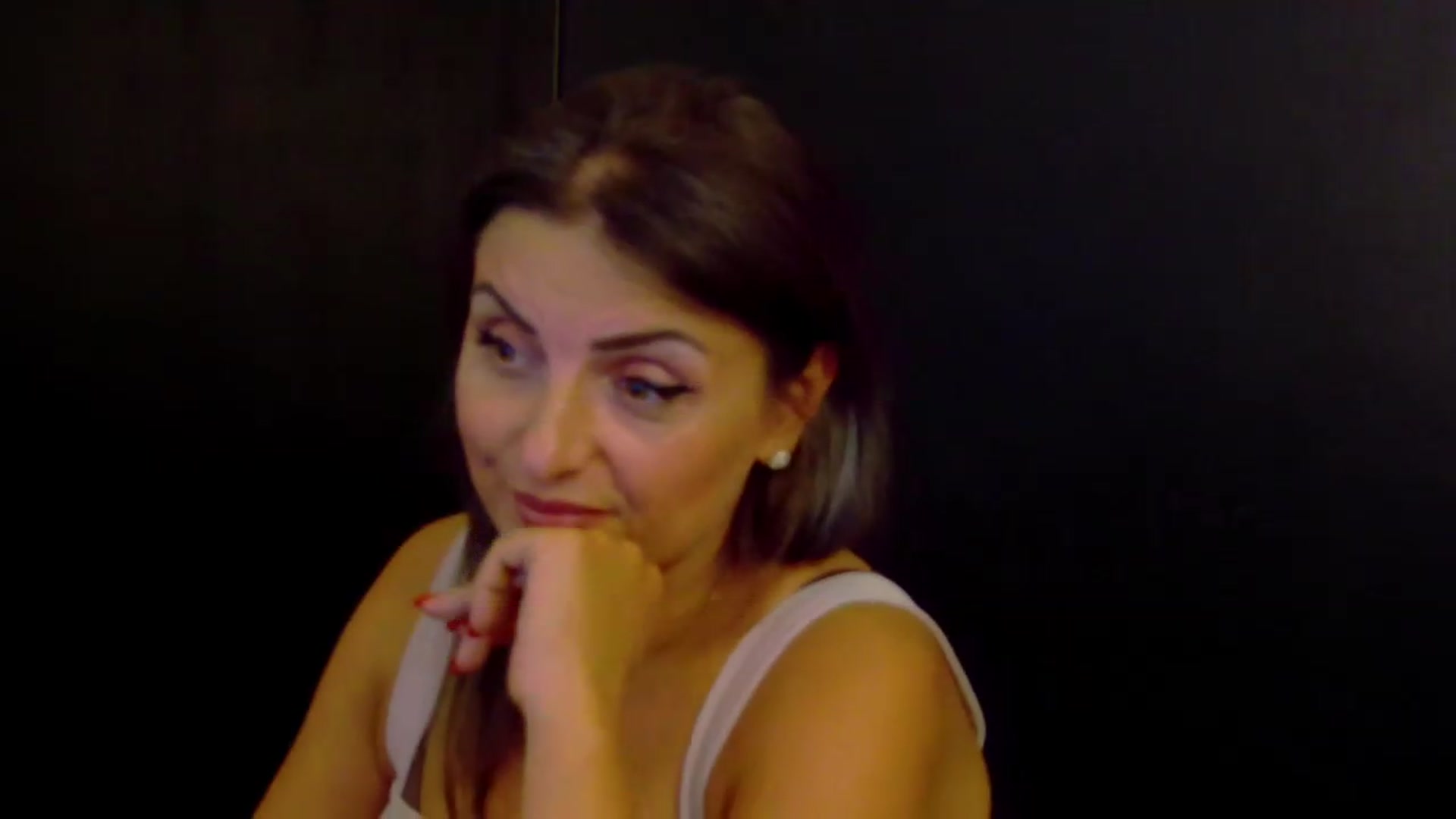 Gallery image thumbnail from OlivyaMoon's myfreecams stream on, 08/27/2026, 01:11 image 4 of 20