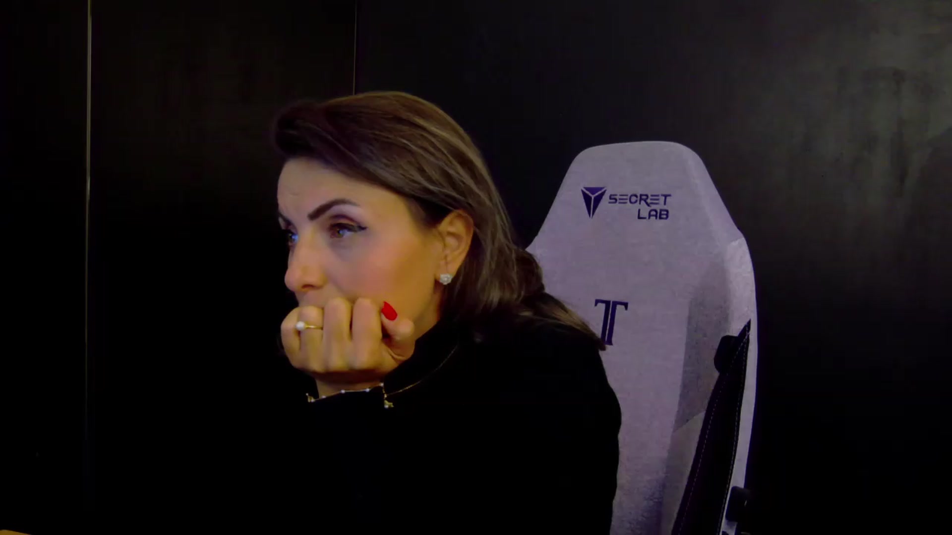 Gallery image thumbnail from OlivyaMoon's myfreecams stream on, 08/28/2026, 24:24 image 6 of 20