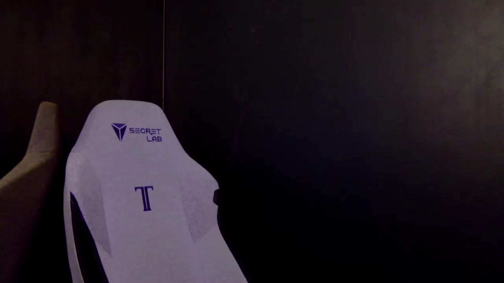 Gallery image thumbnail from OlivyaMoon's myfreecams stream on, 09/17/2026, 24:33 image 7 of 20