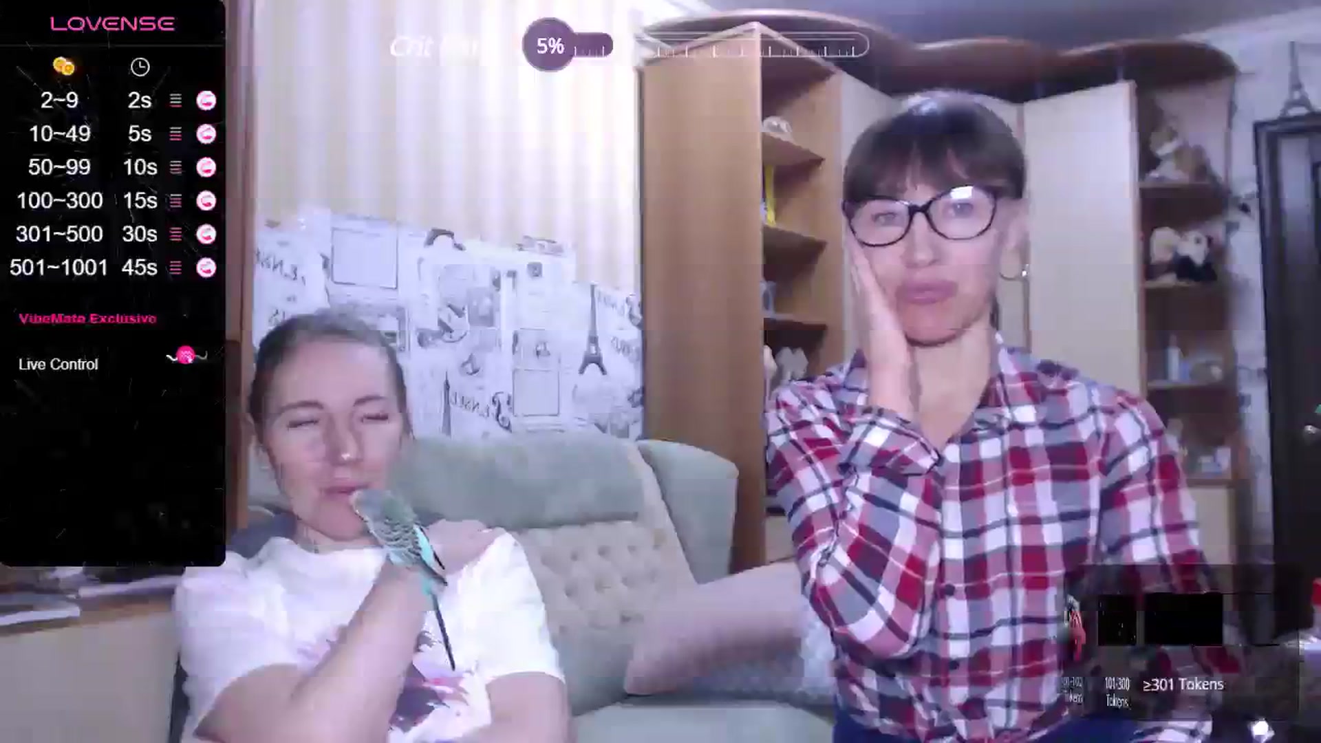 Gallery image thumbnail from Oly_nice_'s myfreecams stream on, 10/27/2023, 15:42 image 18 of 20