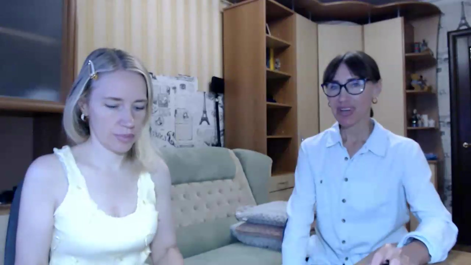 Gallery image thumbnail from Oly_nice_'s myfreecams stream on, 07/26/2026, 13:15 image 16 of 20