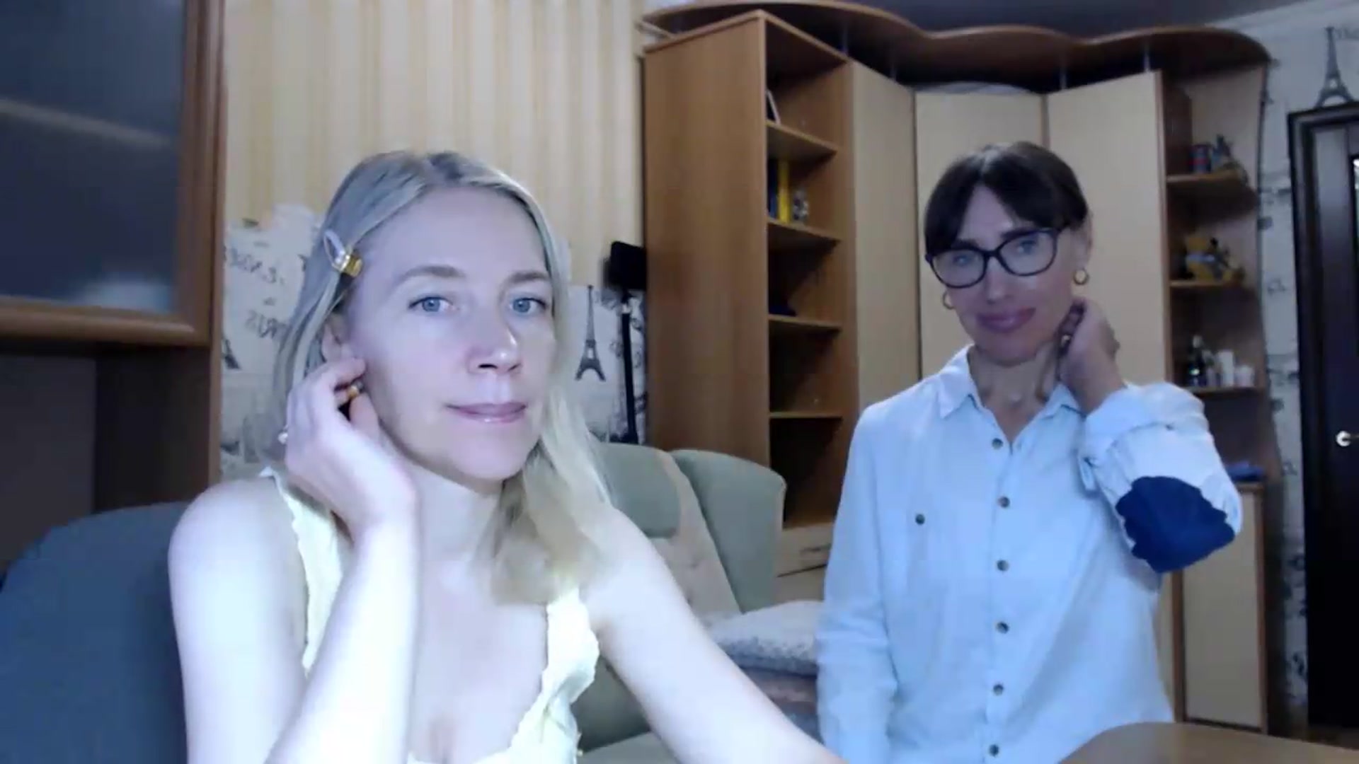 Gallery image thumbnail from Oly_nice_'s myfreecams stream on, 07/26/2026, 13:15 image 3 of 20