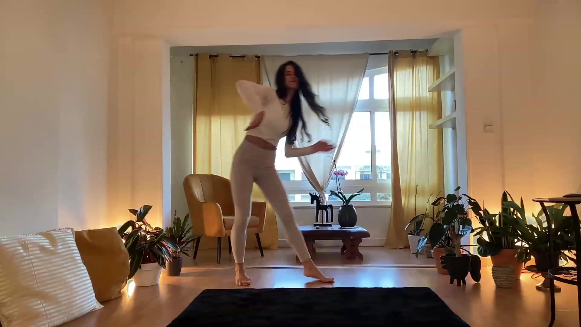 Gallery image thumbnail from Olympia_'s myfreecams stream on, 11/28/2022, 17:13 image 17 of 20