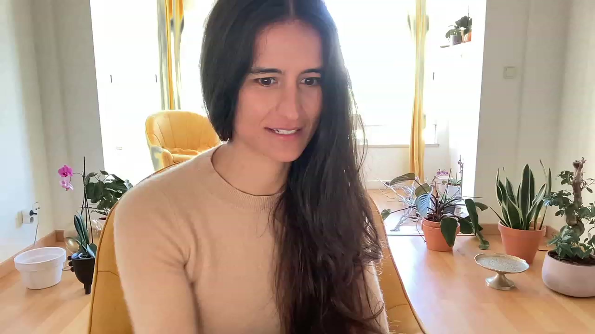 Gallery image thumbnail from Olympia_'s myfreecams stream on, 04/15/2023, 11:58 image 2 of 20