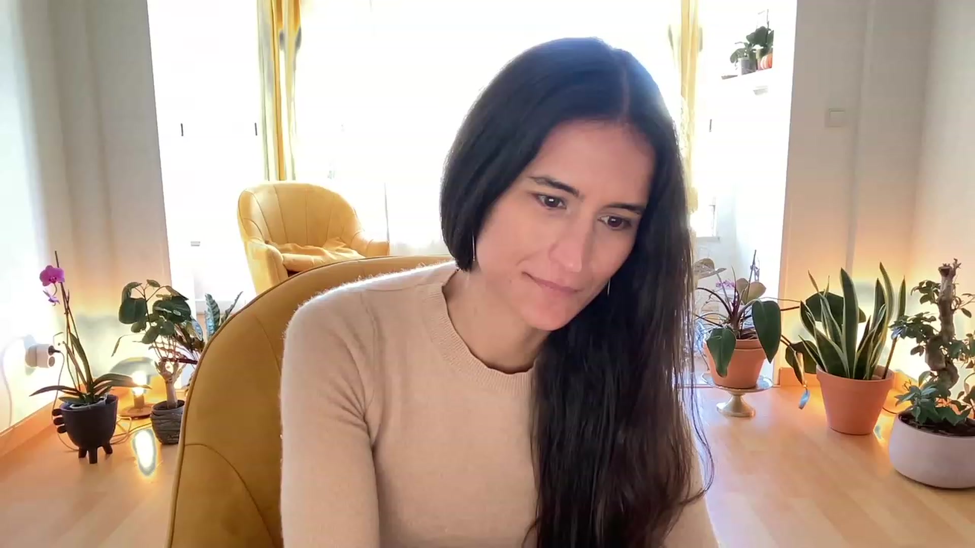 Gallery image thumbnail from Olympia_'s myfreecams stream on, 04/15/2023, 12:47 image 19 of 20