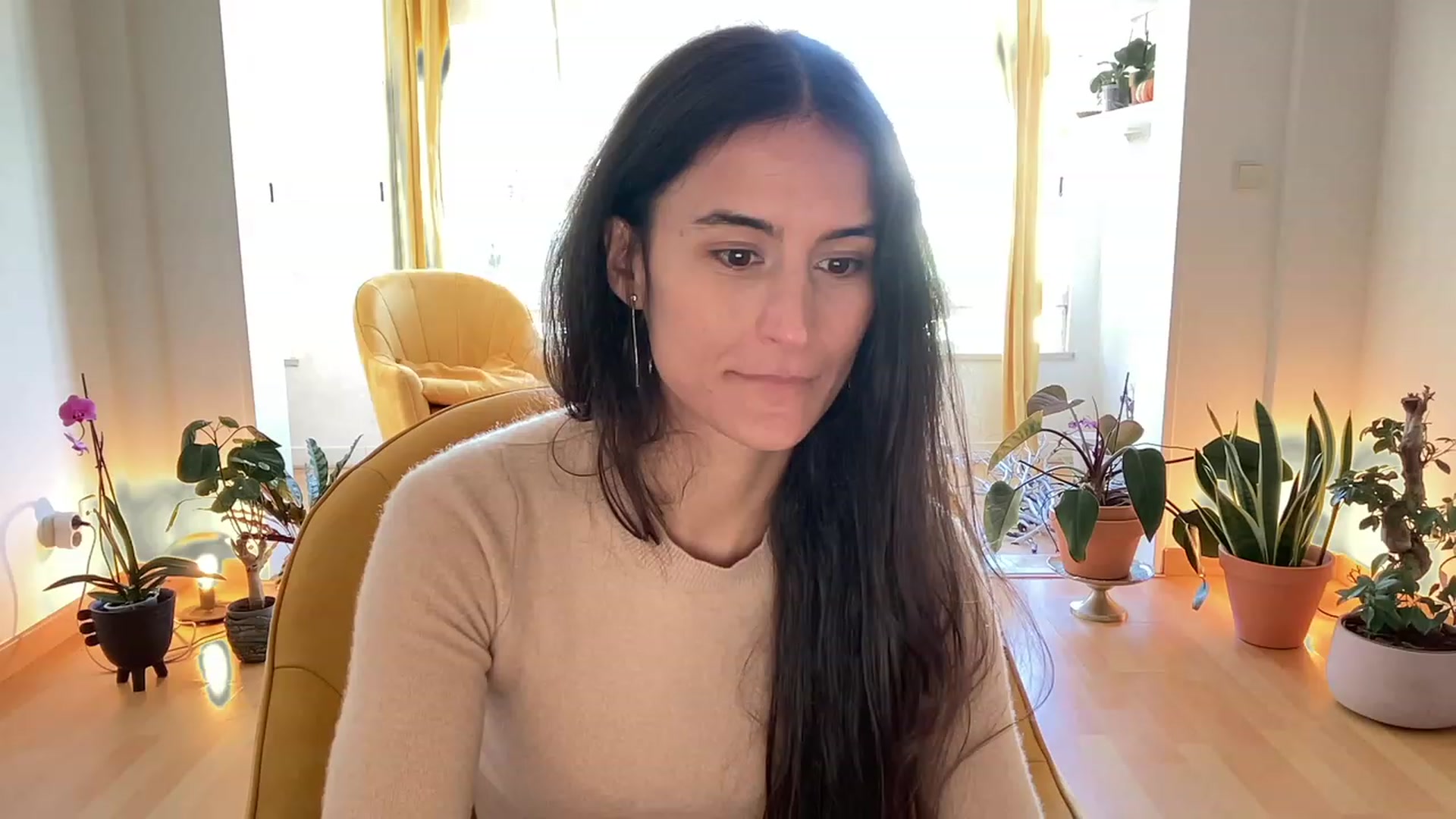 Gallery image thumbnail from Olympia_'s myfreecams stream on, 04/15/2023, 12:47 image 12 of 20