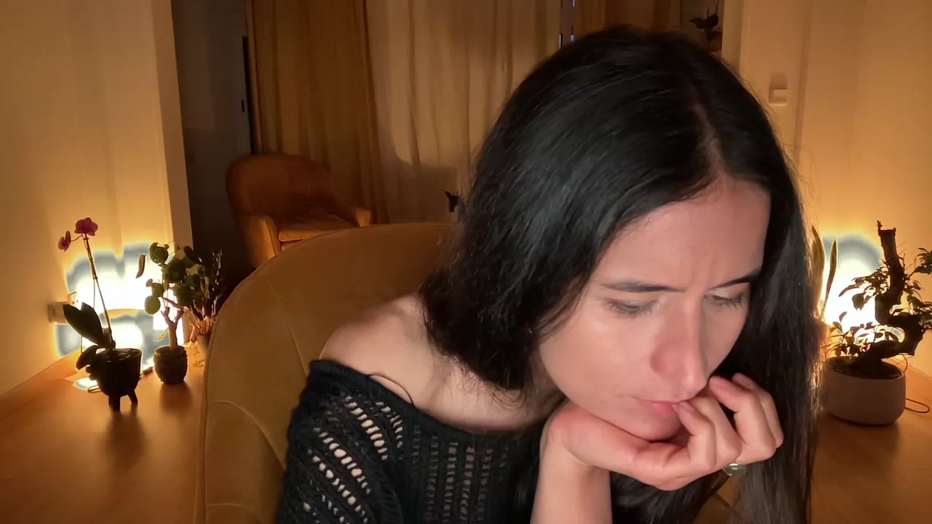 Gallery image thumbnail from Olympia_'s myfreecams stream on, 05/08/2023, 05:19 image 15 of 20