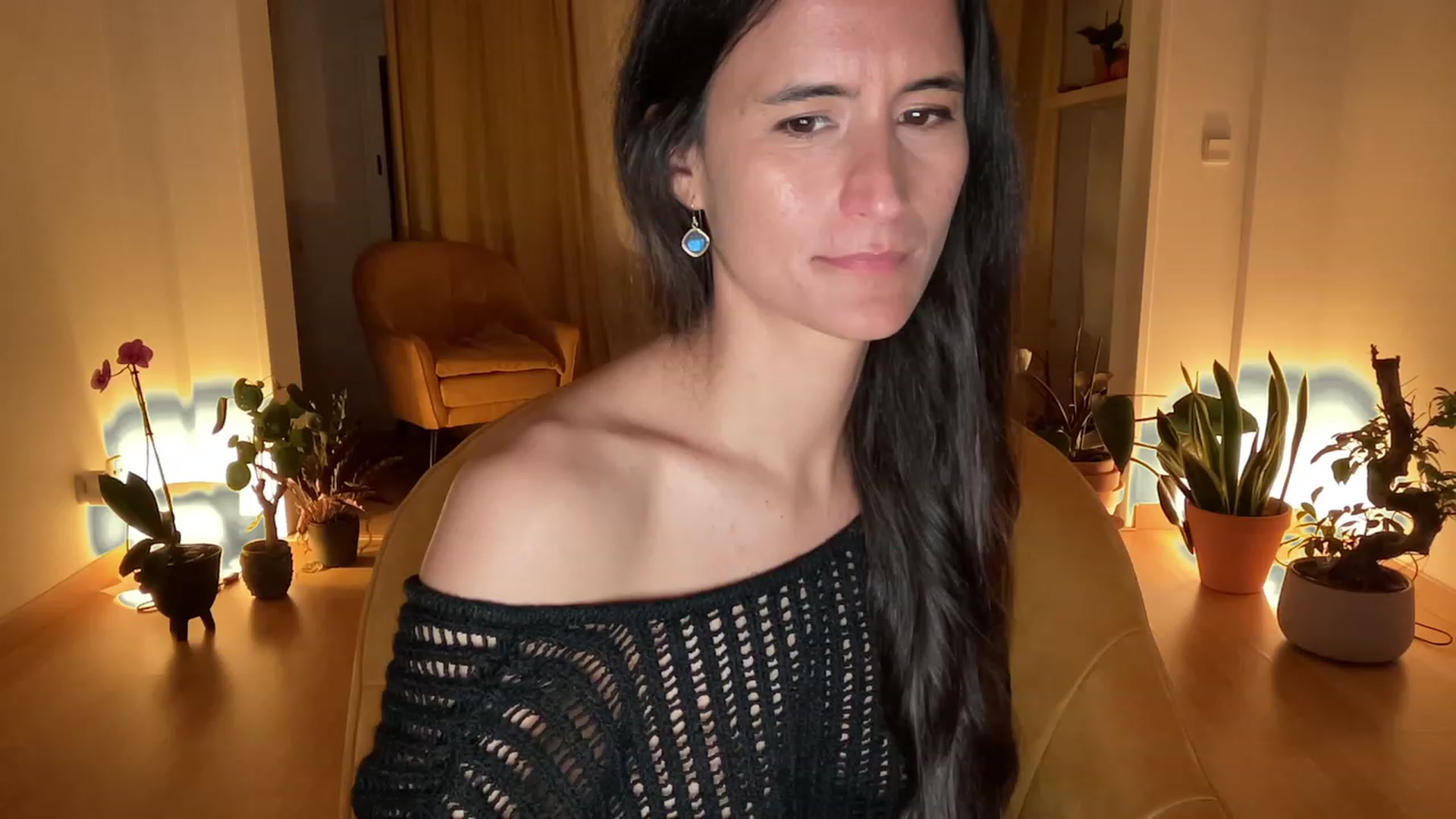 Gallery image thumbnail from Olympia_'s myfreecams stream on, 05/08/2023, 05:19 image 4 of 20