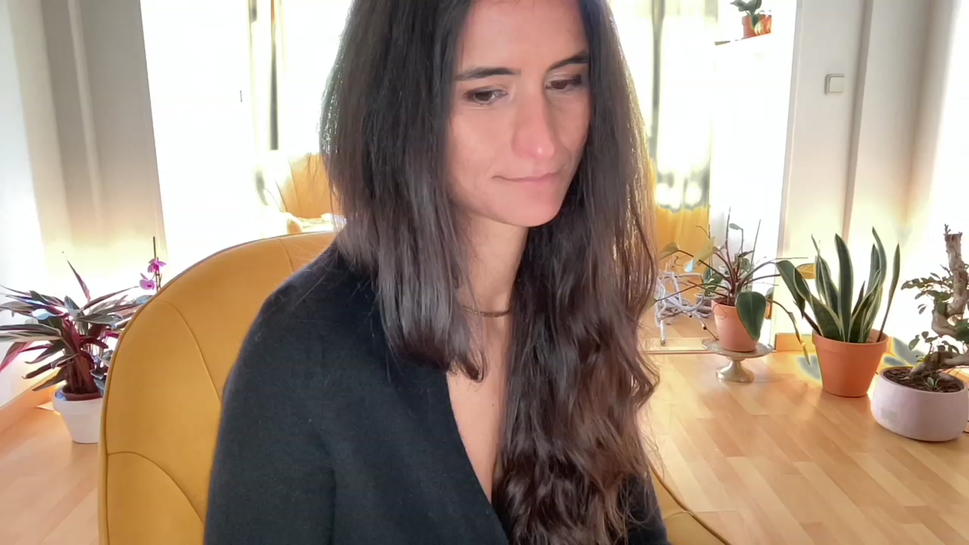 Gallery image thumbnail from Olympia_'s myfreecams stream on, 05/12/2023, 08:02 image 11 of 20