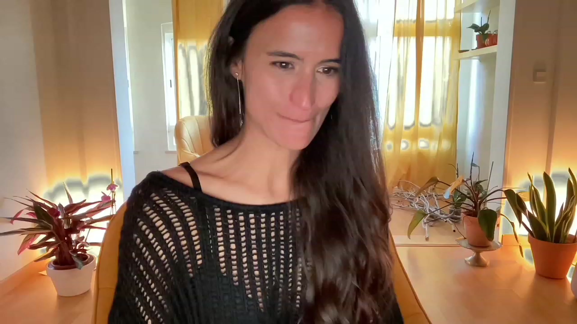 Gallery image thumbnail from Olympia_'s myfreecams stream on, 05/13/2023, 05:58 image 17 of 20