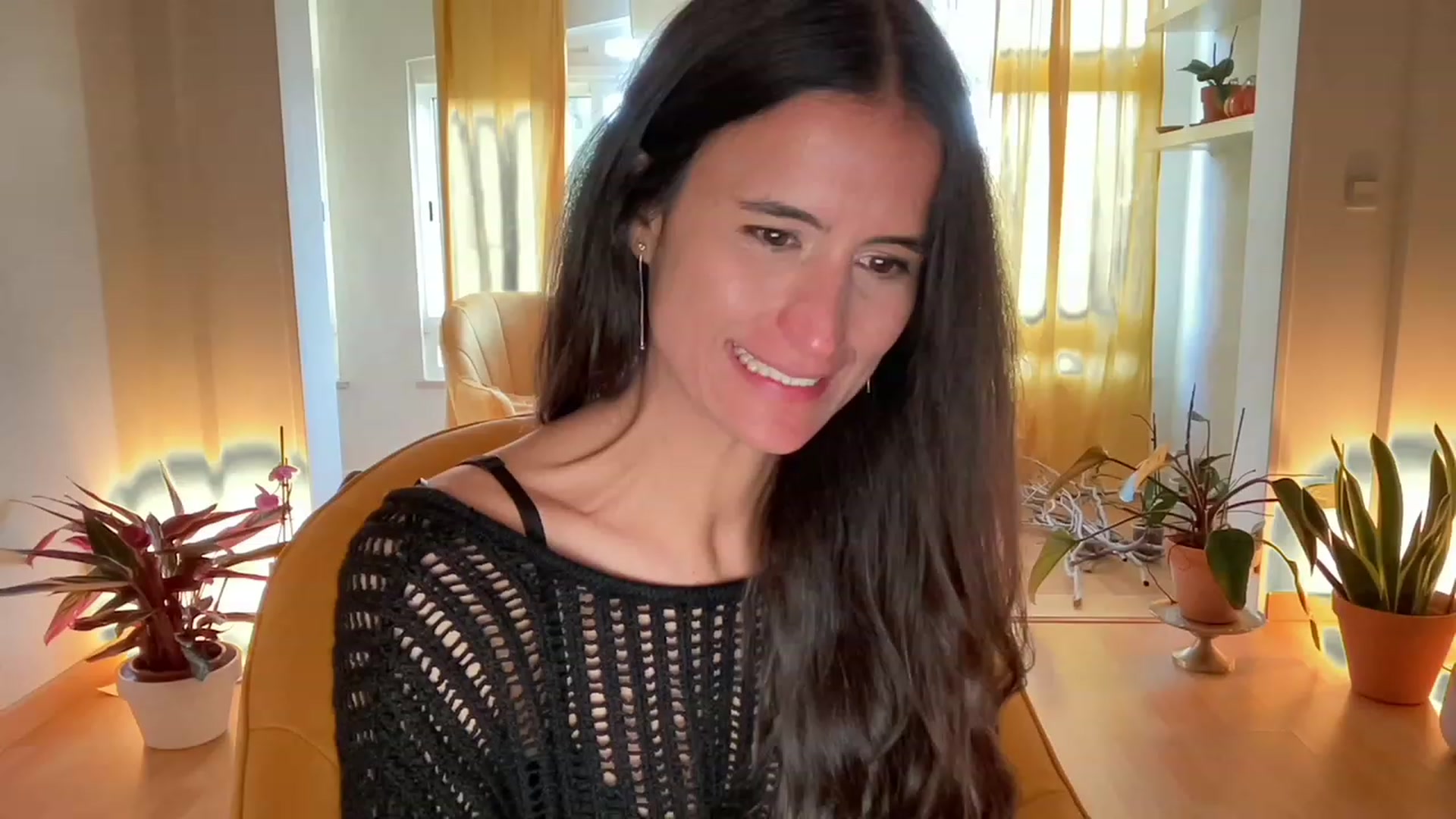 Gallery image thumbnail from Olympia_'s myfreecams stream on, 05/13/2023, 05:58 image 16 of 20
