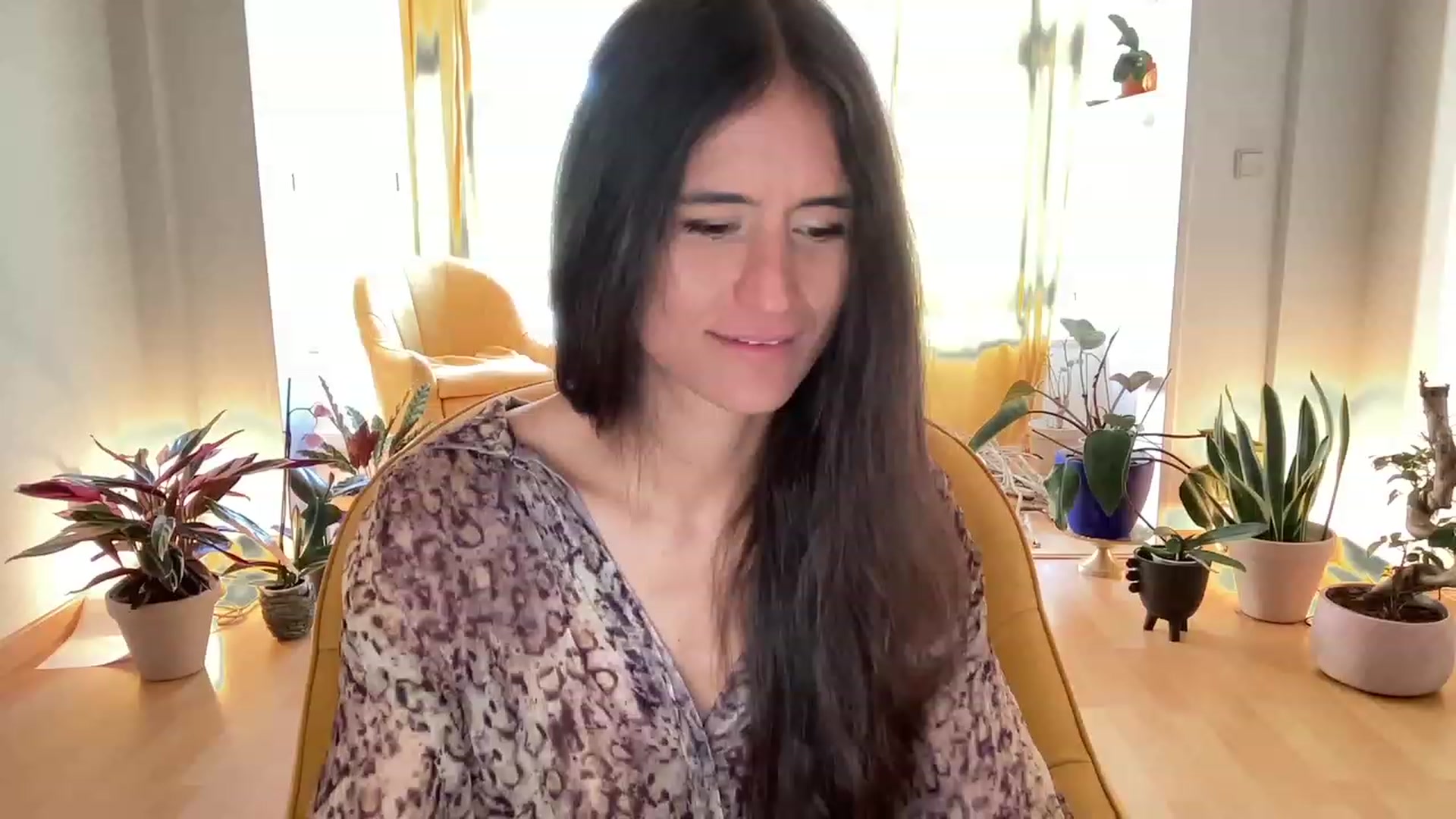 Gallery image thumbnail from Olympia_'s myfreecams stream on, 05/18/2023, 07:38 image 17 of 20