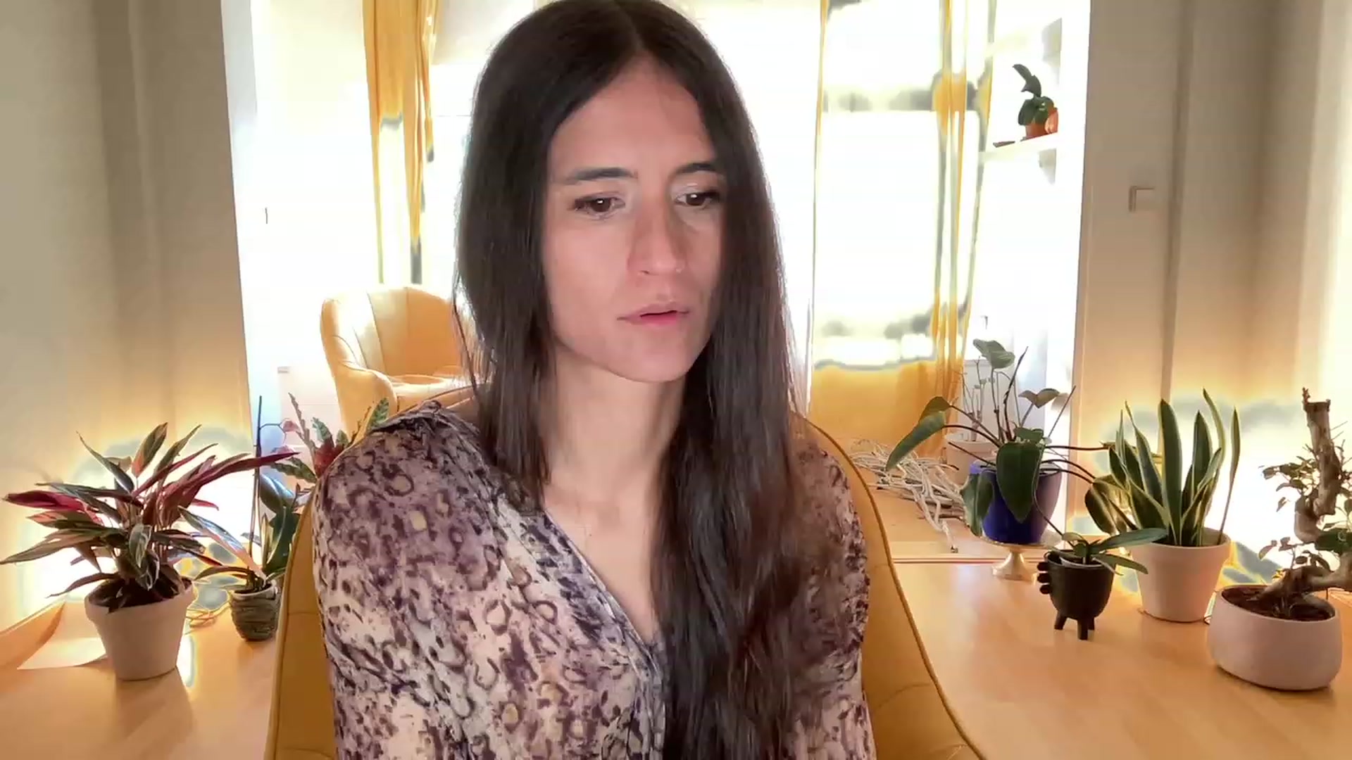 Gallery image thumbnail from Olympia_'s myfreecams stream on, 05/18/2023, 07:38 image 4 of 20