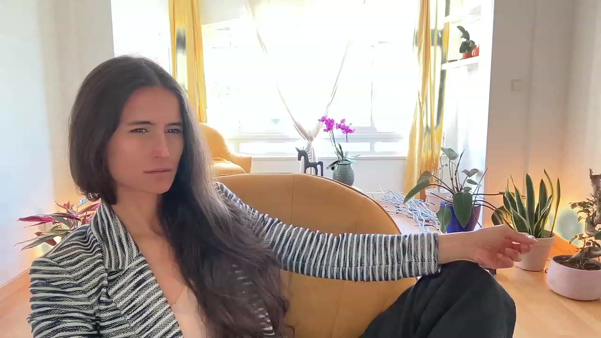 Gallery image thumbnail from Olympia_'s myfreecams stream on, 05/19/2023, 11:25 image 20 of 20