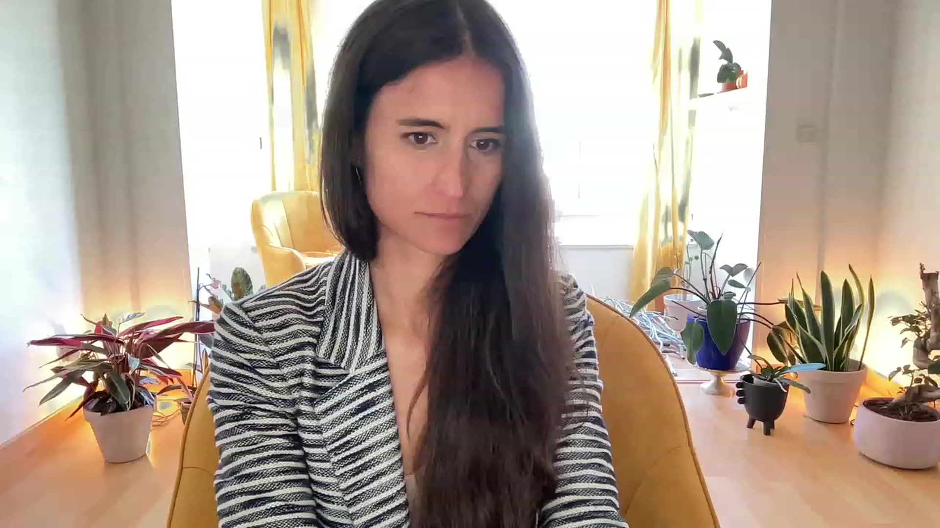 Gallery image thumbnail from Olympia_'s myfreecams stream on, 05/19/2023, 13:00 image 14 of 20