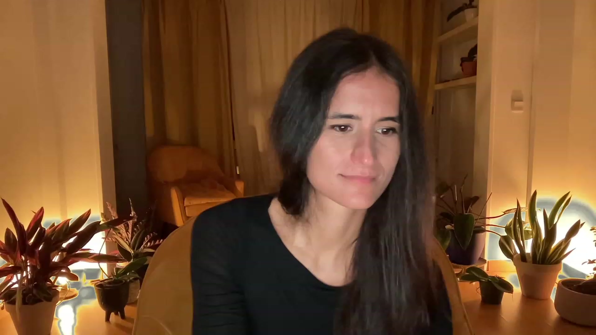 Gallery image thumbnail from Olympia_'s myfreecams stream on, 06/06/2023, 23:45 image 17 of 20