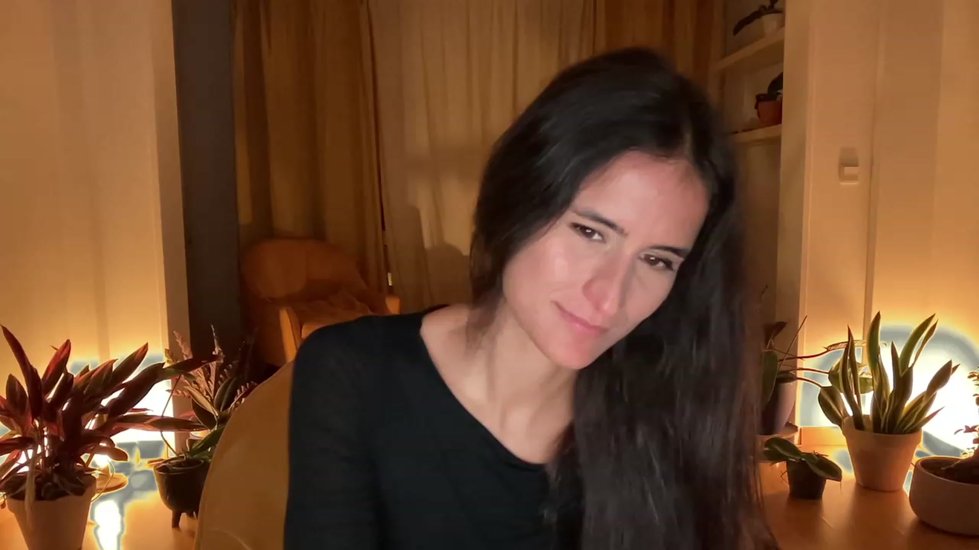 Gallery image thumbnail from Olympia_'s myfreecams stream on, 06/06/2023, 23:45 image 14 of 20