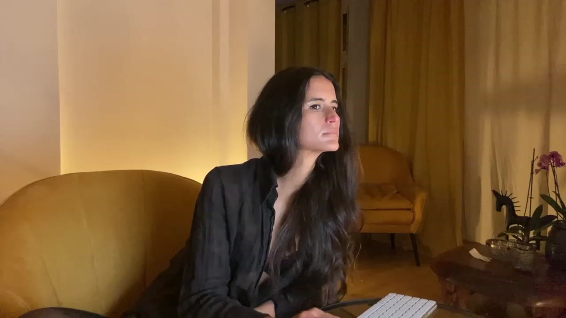 Gallery image thumbnail from Olympia_'s myfreecams stream on, 06/22/2023, 23:02 image 17 of 20