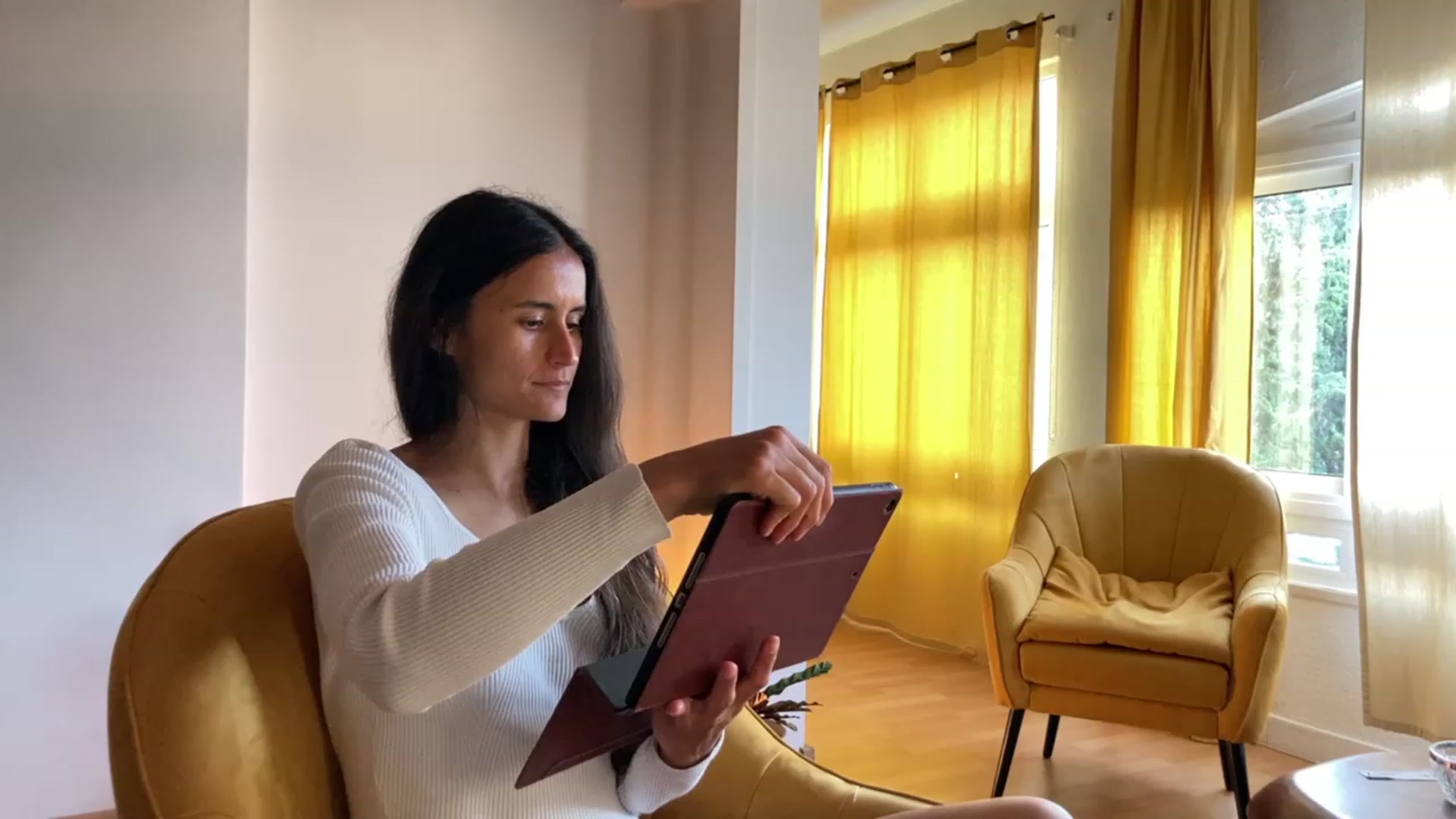 Gallery image thumbnail from Olympia_'s myfreecams stream on, 06/25/2023, 19:35 image 3 of 20