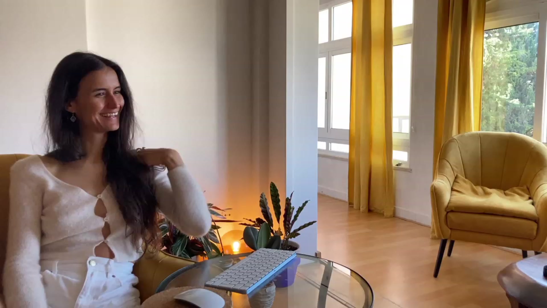 Gallery image thumbnail from Olympia_'s myfreecams stream on, 07/08/2023, 16:49 image 10 of 20