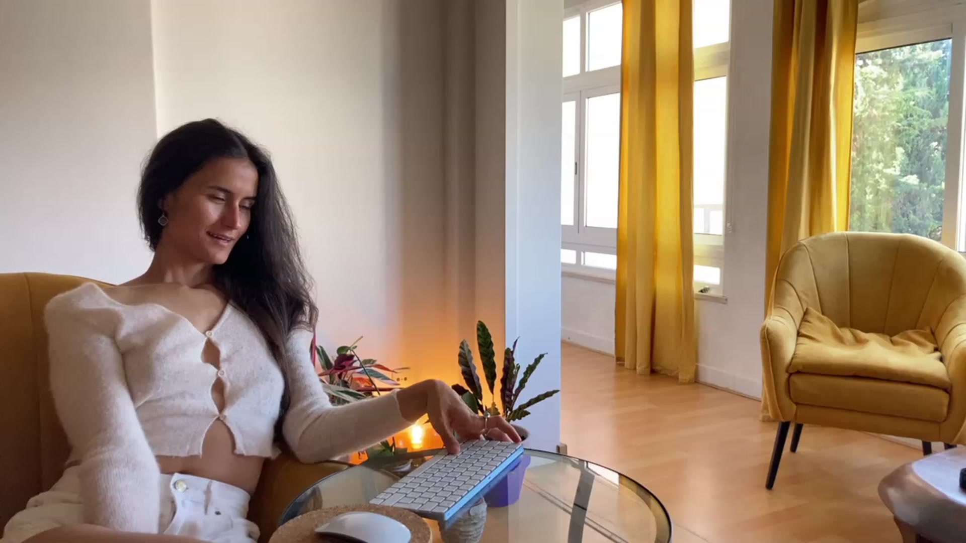 Gallery image thumbnail from Olympia_'s myfreecams stream on, 07/08/2023, 16:49 image 2 of 20