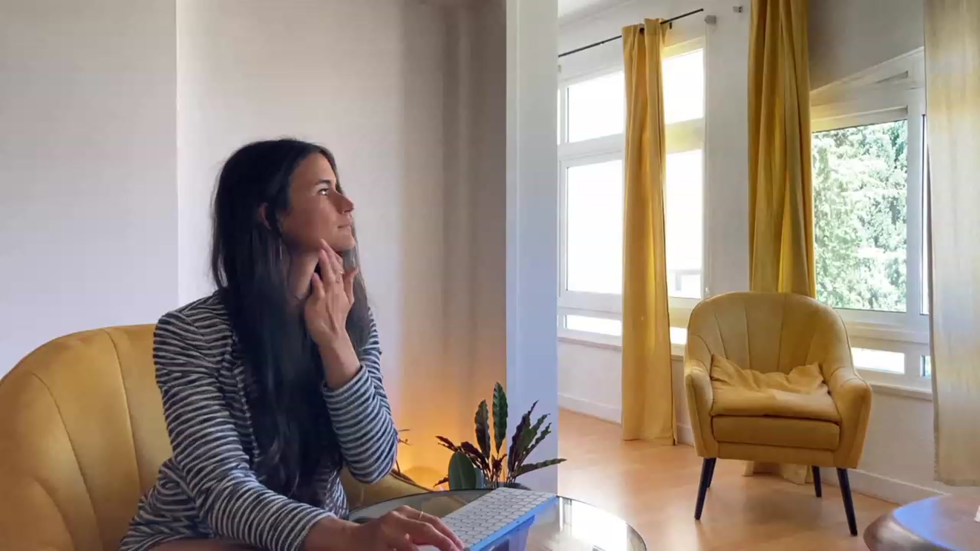 Gallery image thumbnail from Olympia_'s myfreecams stream on, 07/13/2023, 11:52 image 1 of 20
