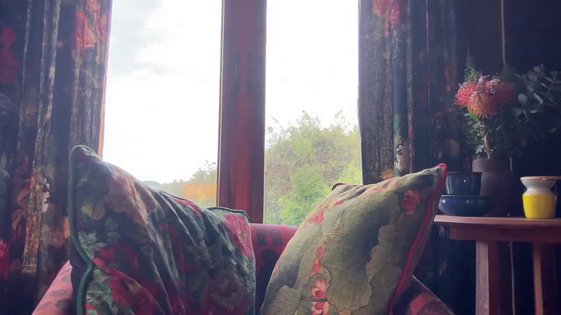 Gallery image thumbnail from Olympia_'s myfreecams stream on, 08/10/2024, 11:25 image 6 of 20