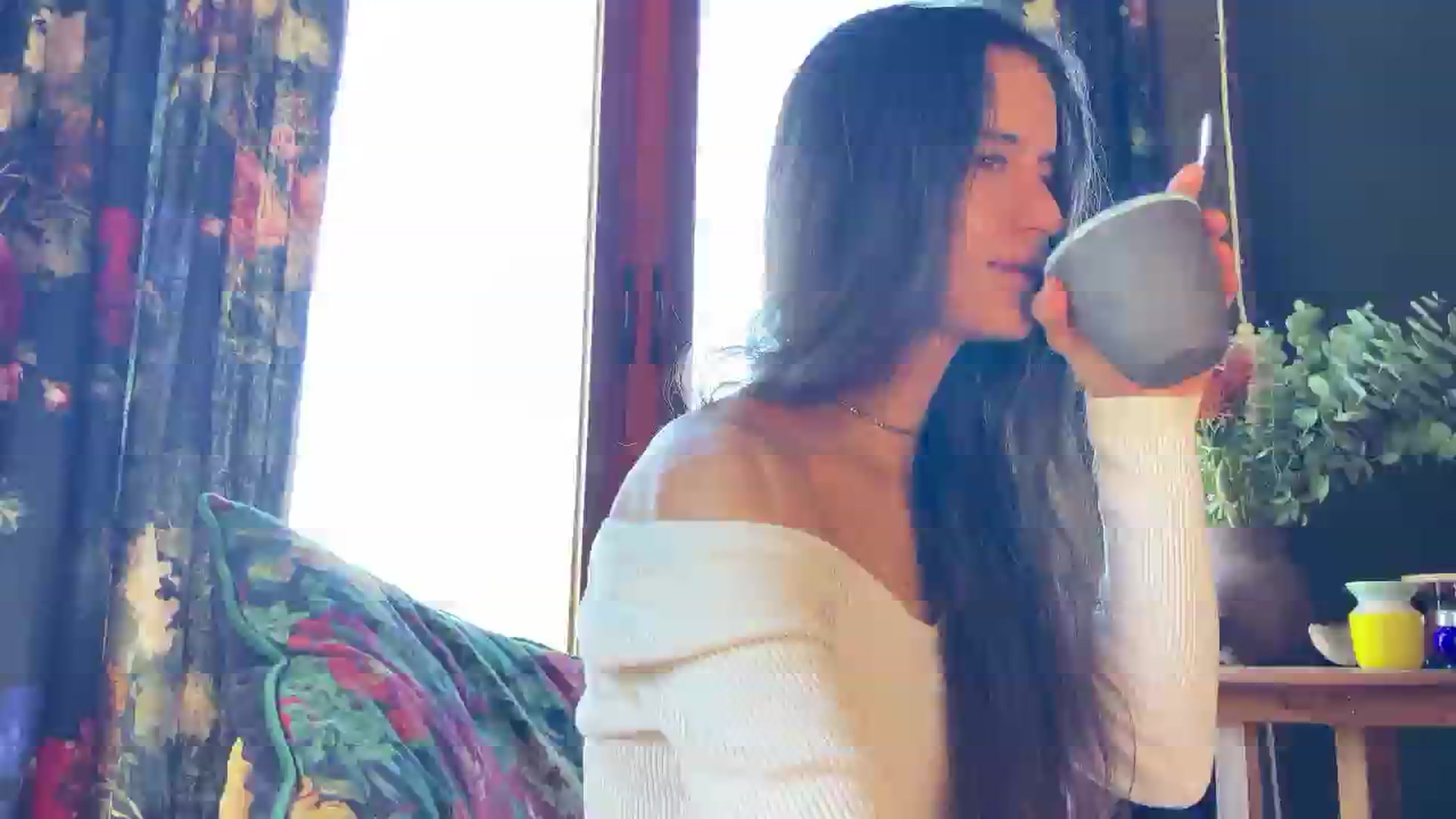 Gallery image thumbnail from Olympia_'s myfreecams stream on, 08/11/2024, 11:36 image 8 of 20