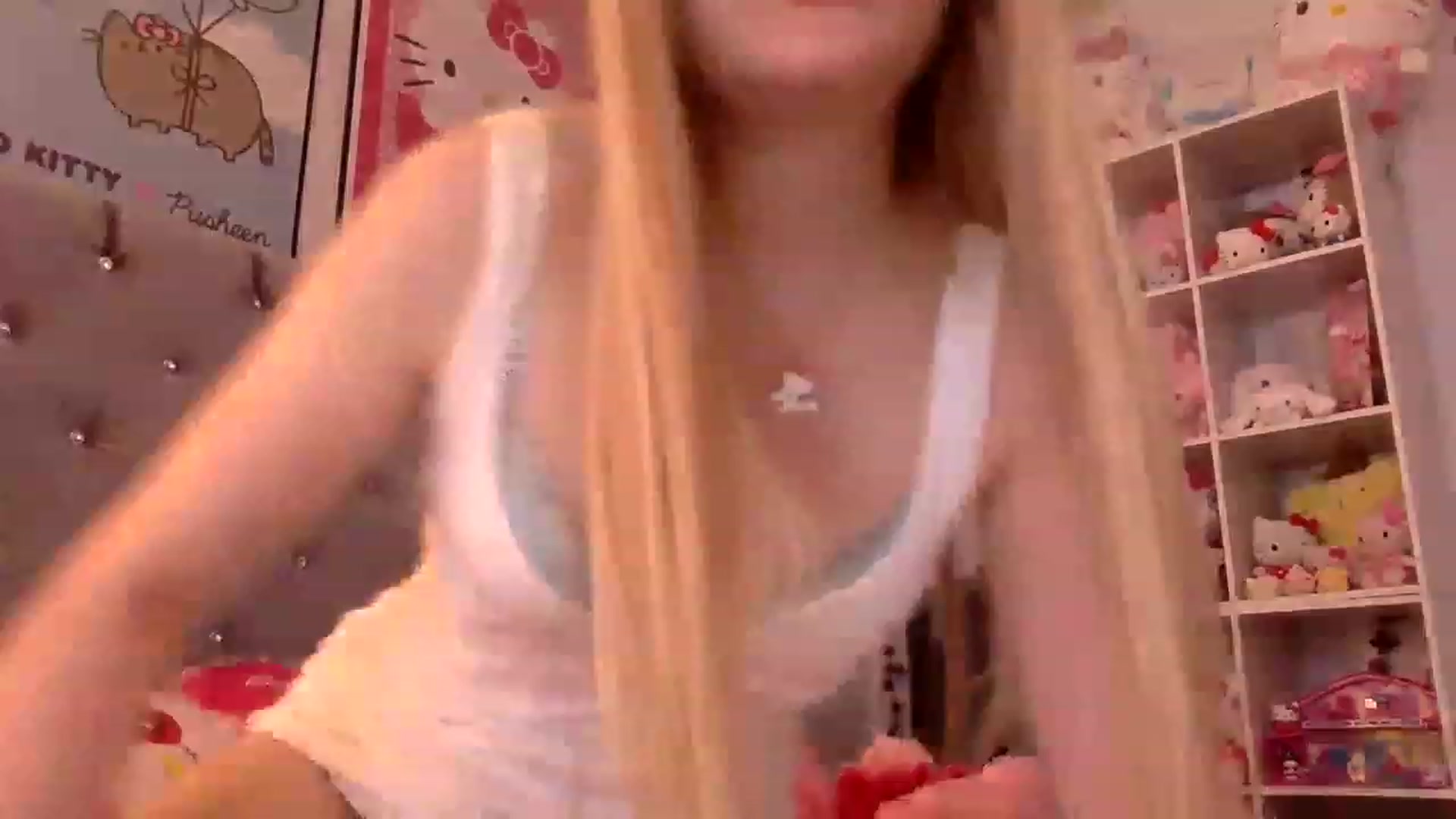 Gallery image thumbnail from Omg_emily's myfreecams stream on, 03/29/2023, 19:42 image 7 of 20