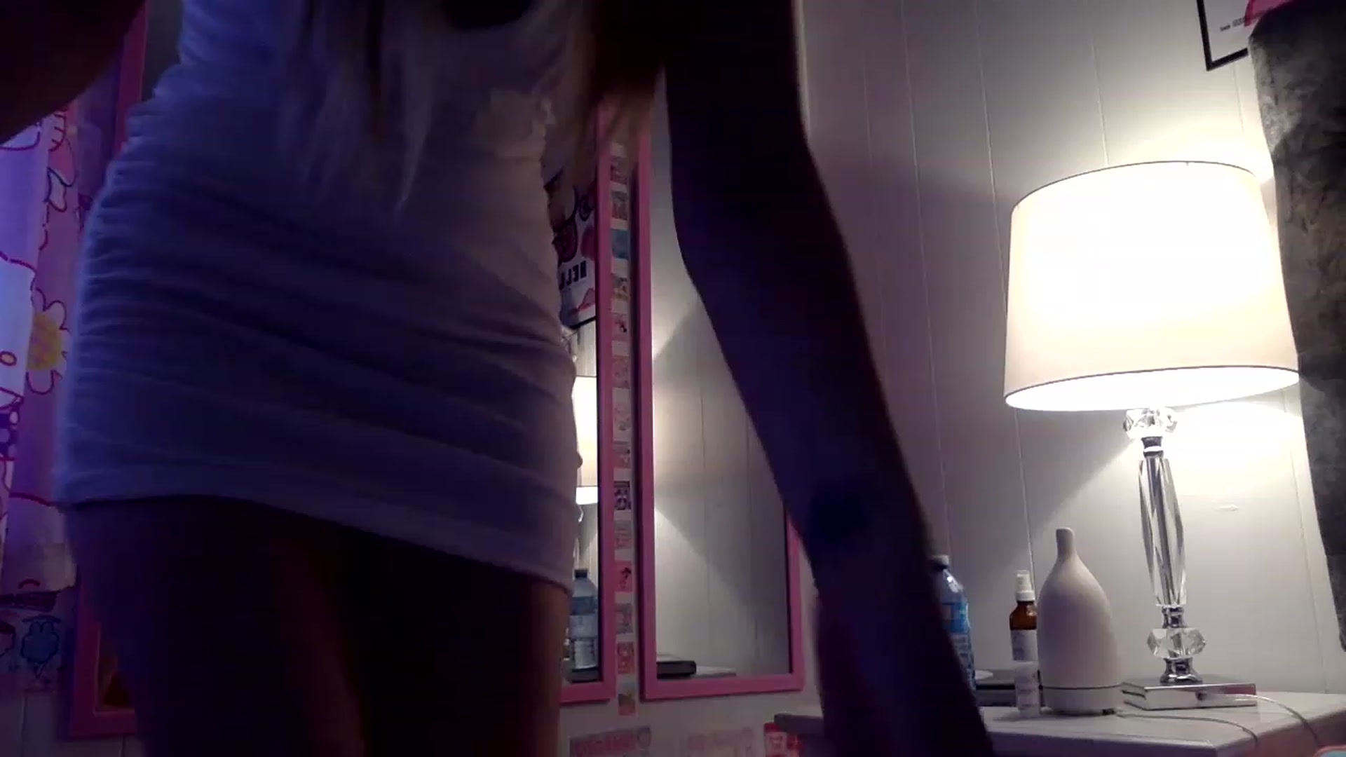 Gallery image thumbnail from Omg_emily's myfreecams stream on, 03/29/2023, 21:07 image 6 of 20