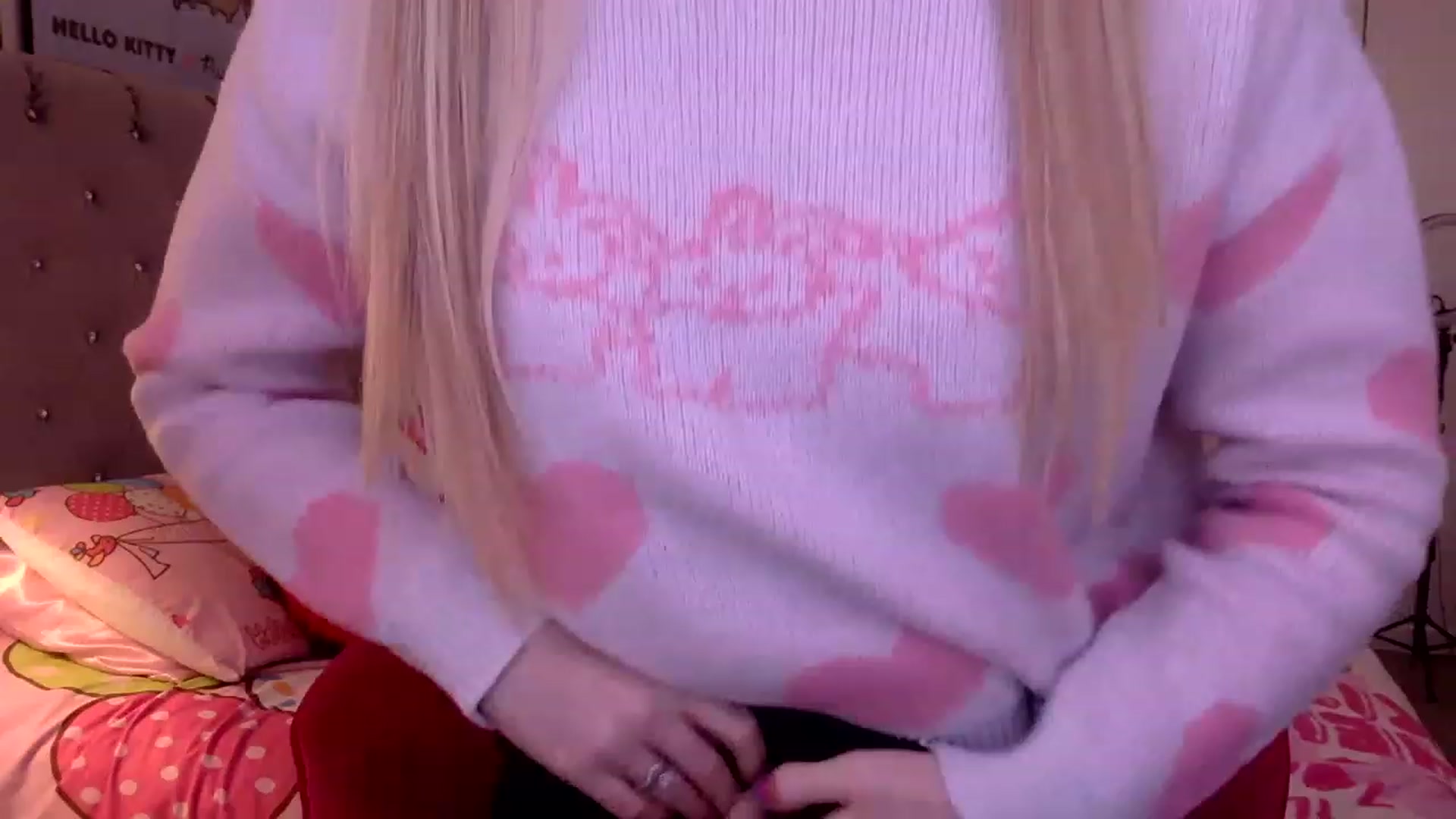 Gallery image thumbnail from Omg_emily's myfreecams stream on, 03/30/2023, 19:45 image 2 of 20
