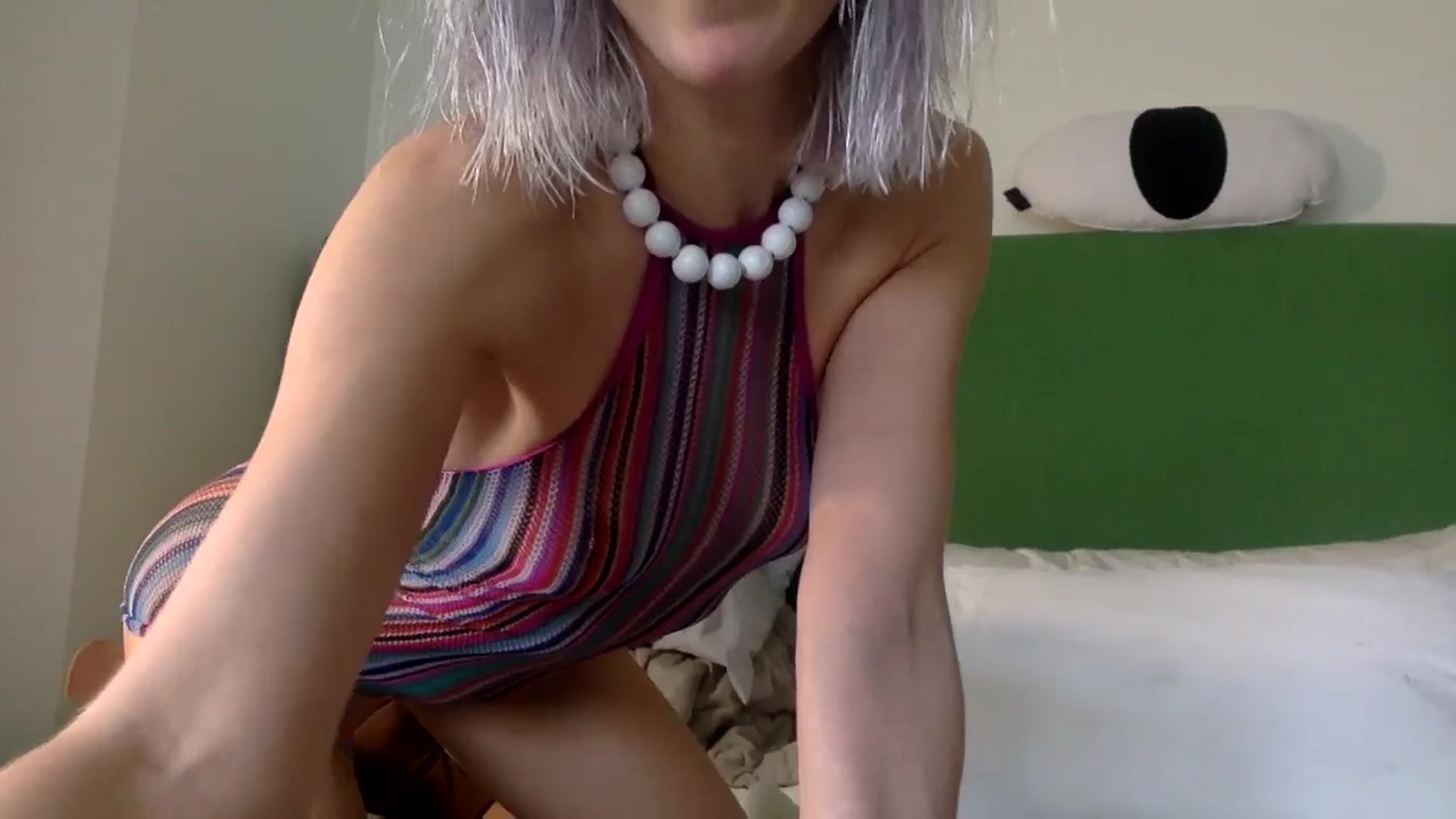 Gallery image thumbnail from Omilk's myfreecams stream on, 01/03/2025, 20:26 image 13 of 20