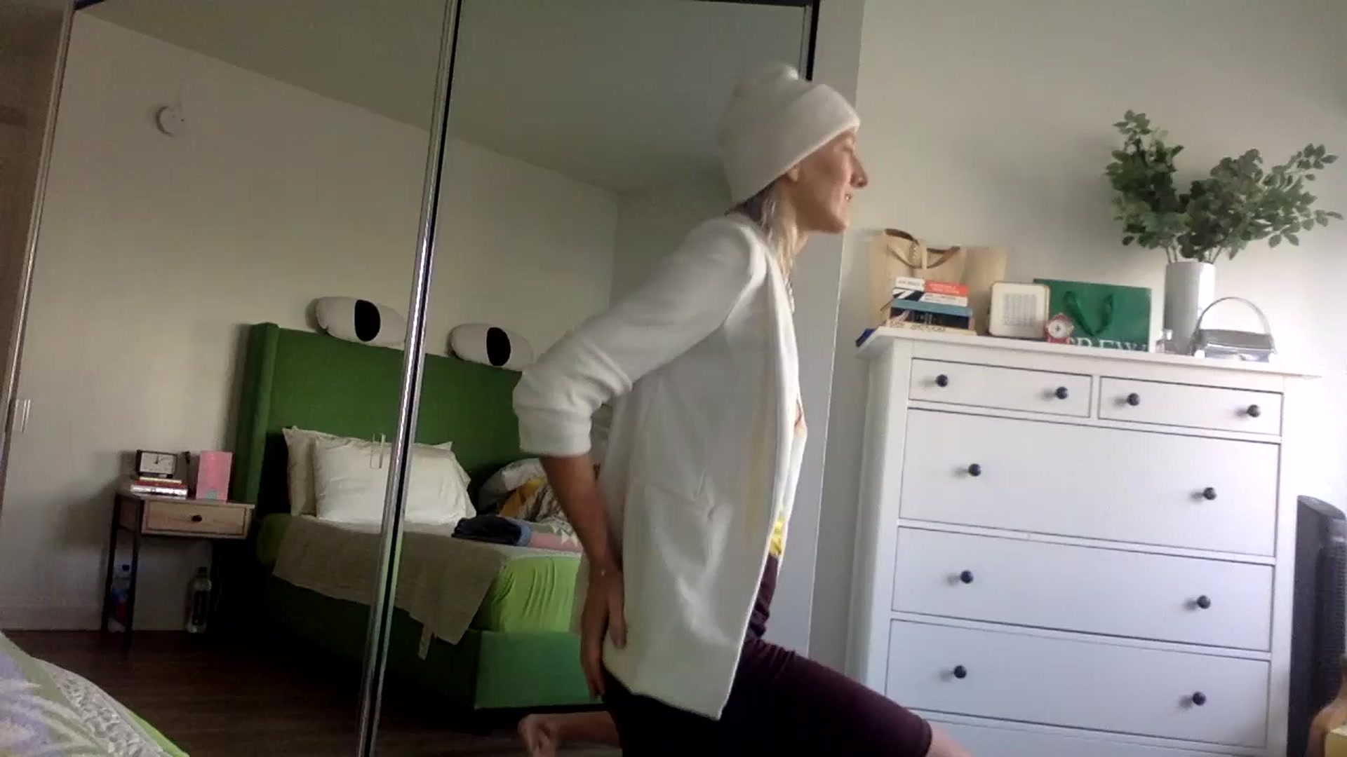 Gallery image thumbnail from Omilk's myfreecams stream on, 01/19/2025, 20:38 image 1 of 20