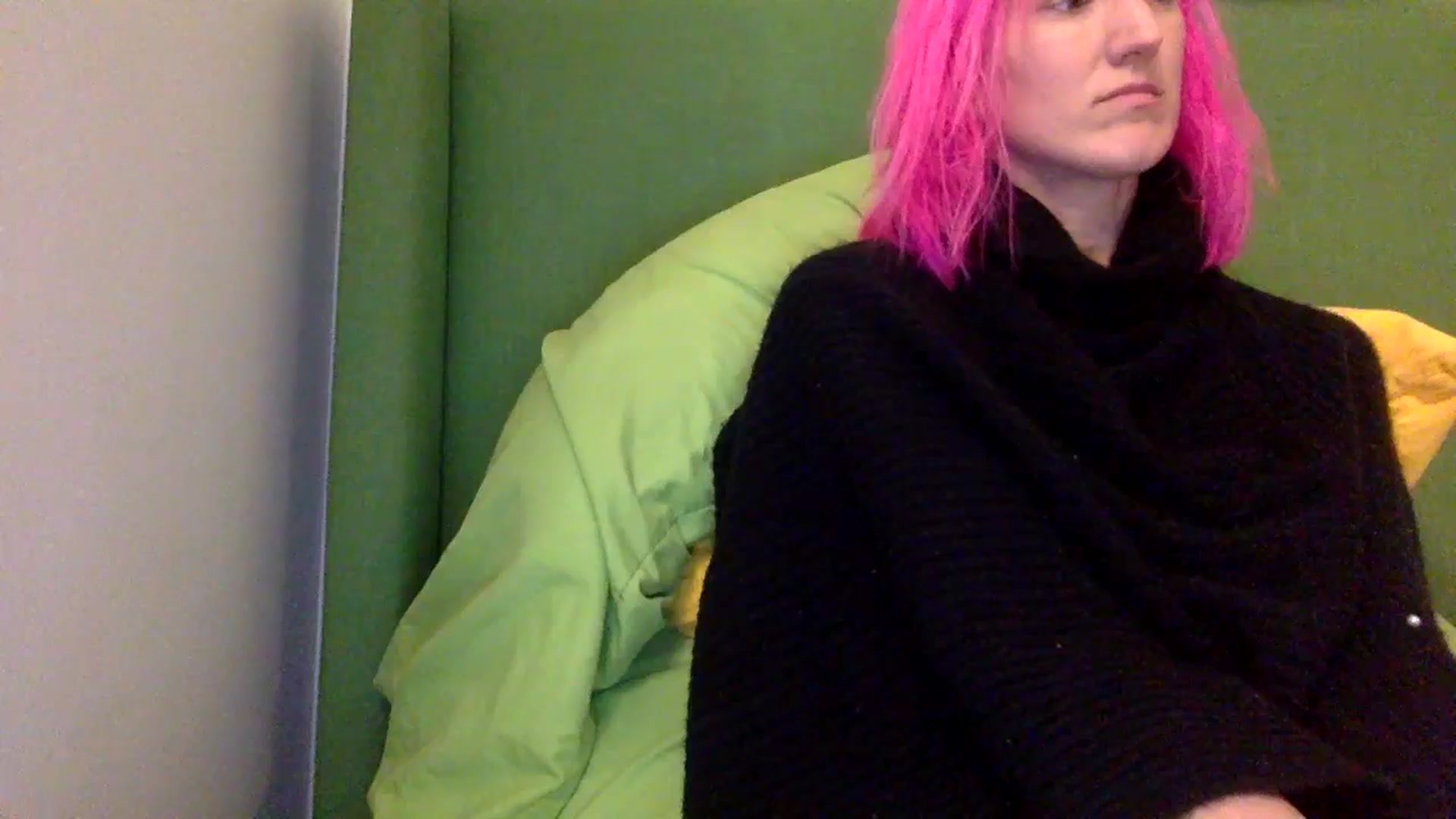 Gallery image thumbnail from Omilk's myfreecams stream on, 02/14/2025, 02:04 image 11 of 20