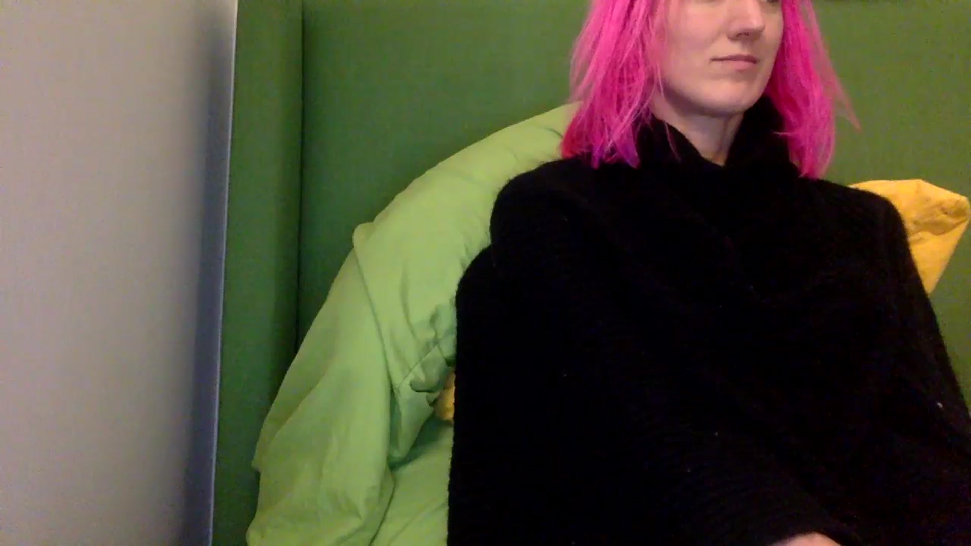 Gallery image thumbnail from Omilk's myfreecams stream on, 02/14/2025, 02:04 image 5 of 20