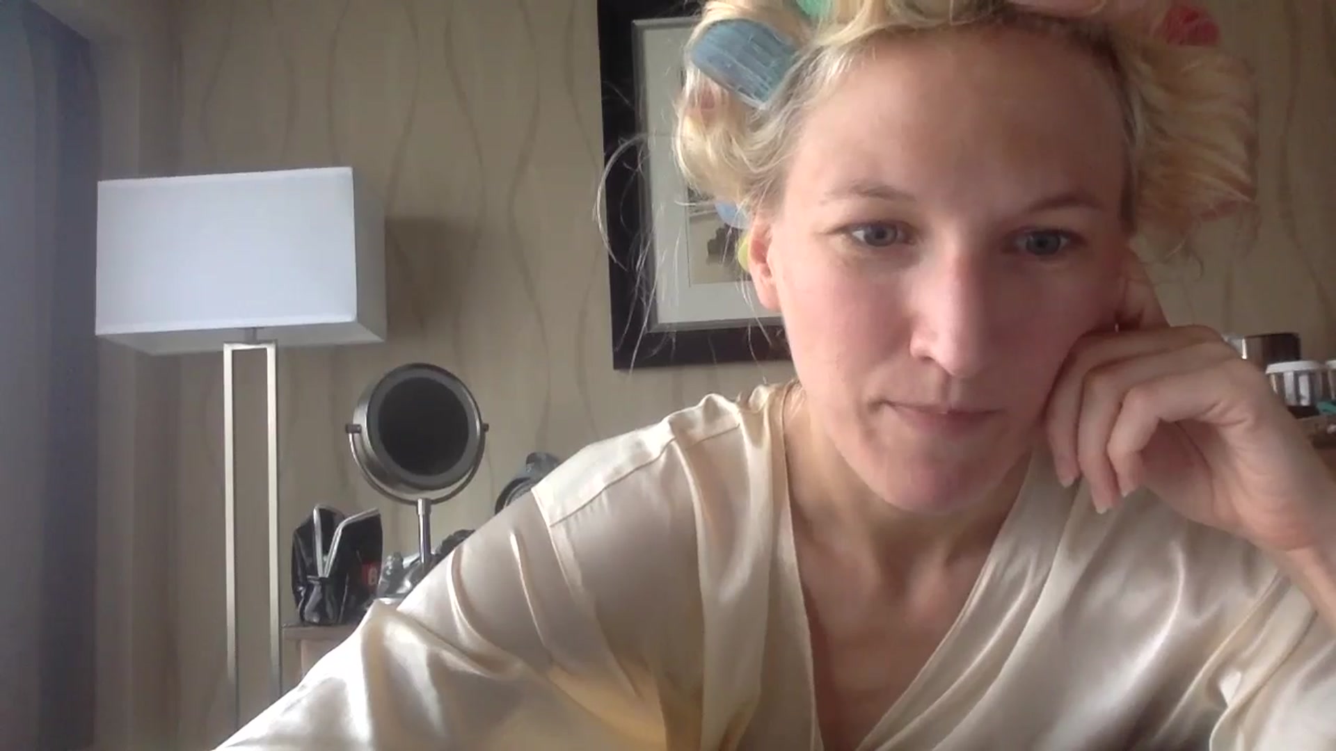 Gallery image thumbnail from Omilk's myfreecams stream on, 09/28/2025, 01:06 image 8 of 20