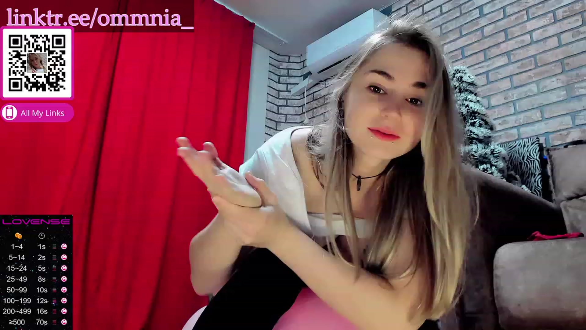 Gallery image thumbnail from Omniaa's myfreecams stream on, 11/27/2022, 23:38 image 12 of 20