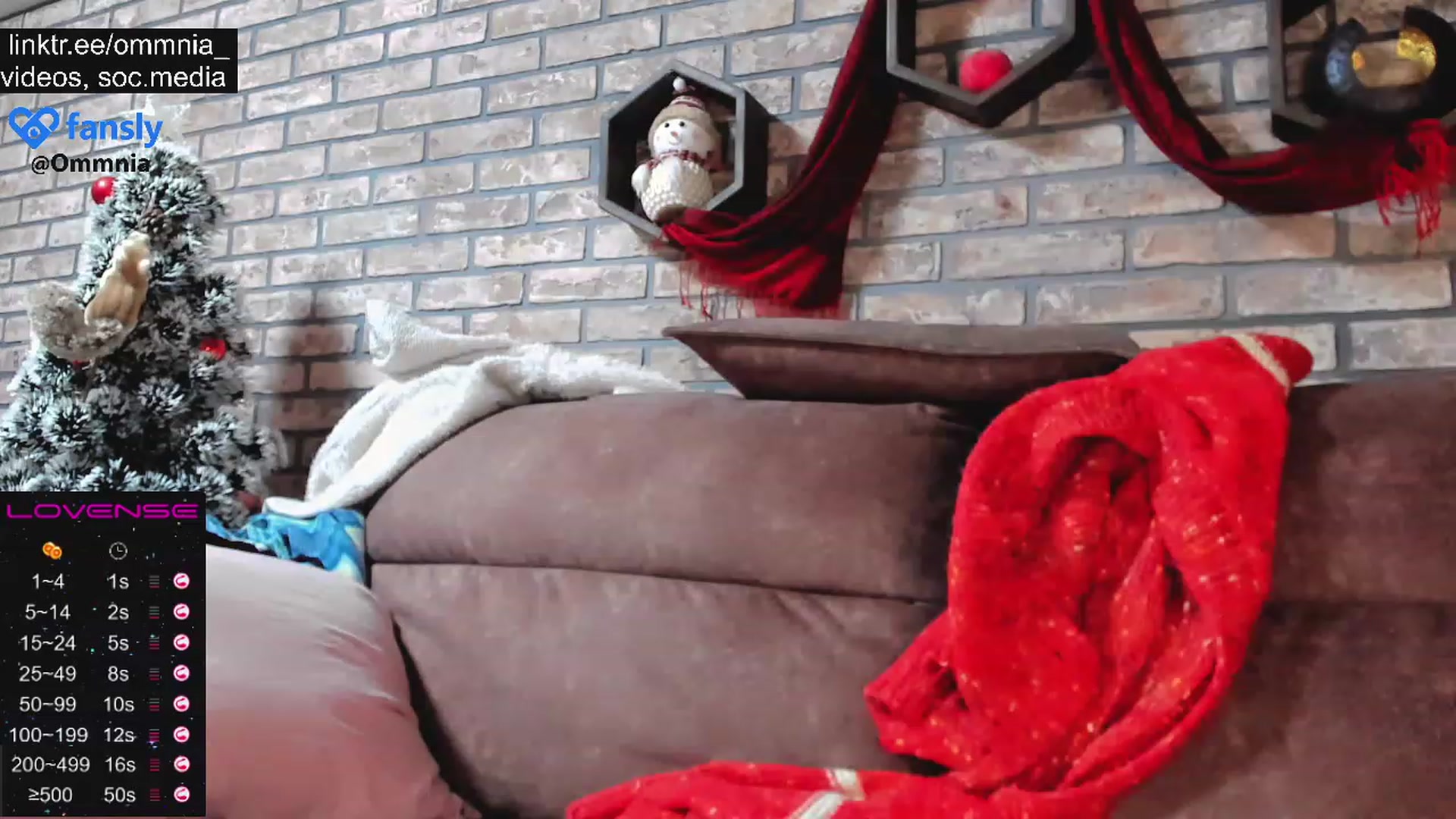 Gallery image thumbnail from Omniaa's myfreecams stream on, 12/25/2023, 21:43 image 19 of 20