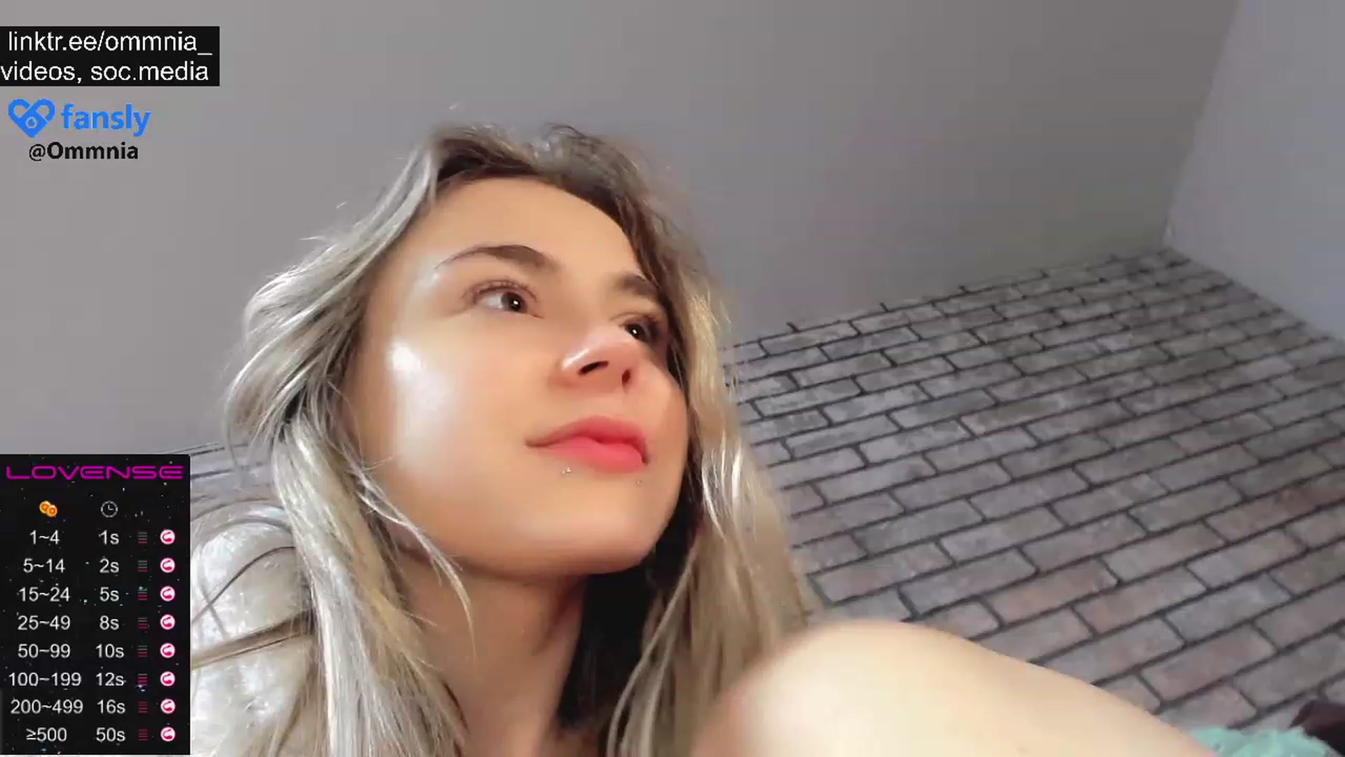 Gallery image thumbnail from Omniaa's myfreecams stream on, 12/26/2023, 01:46 image 4 of 20