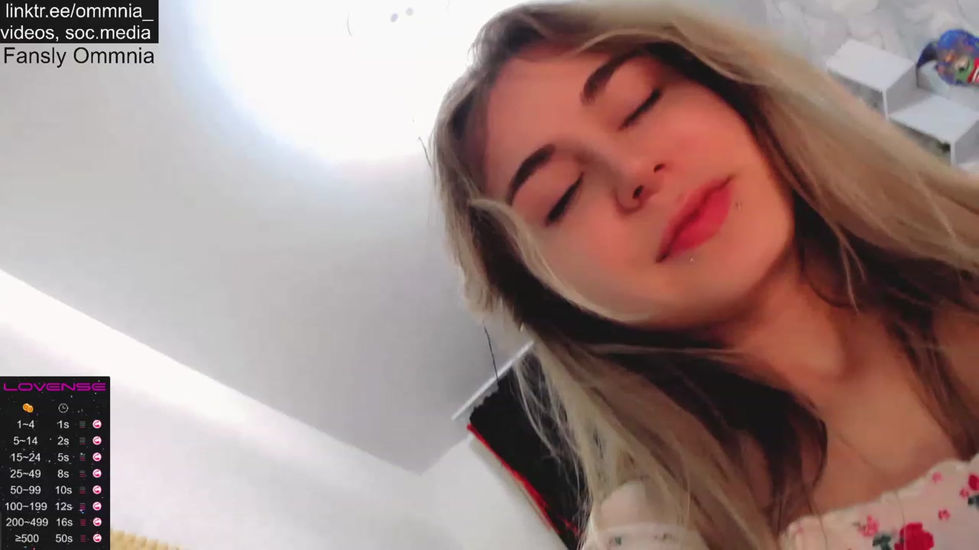 Gallery image thumbnail from Omniaa's myfreecams stream on, 01/22/2024, 22:10 image 17 of 20