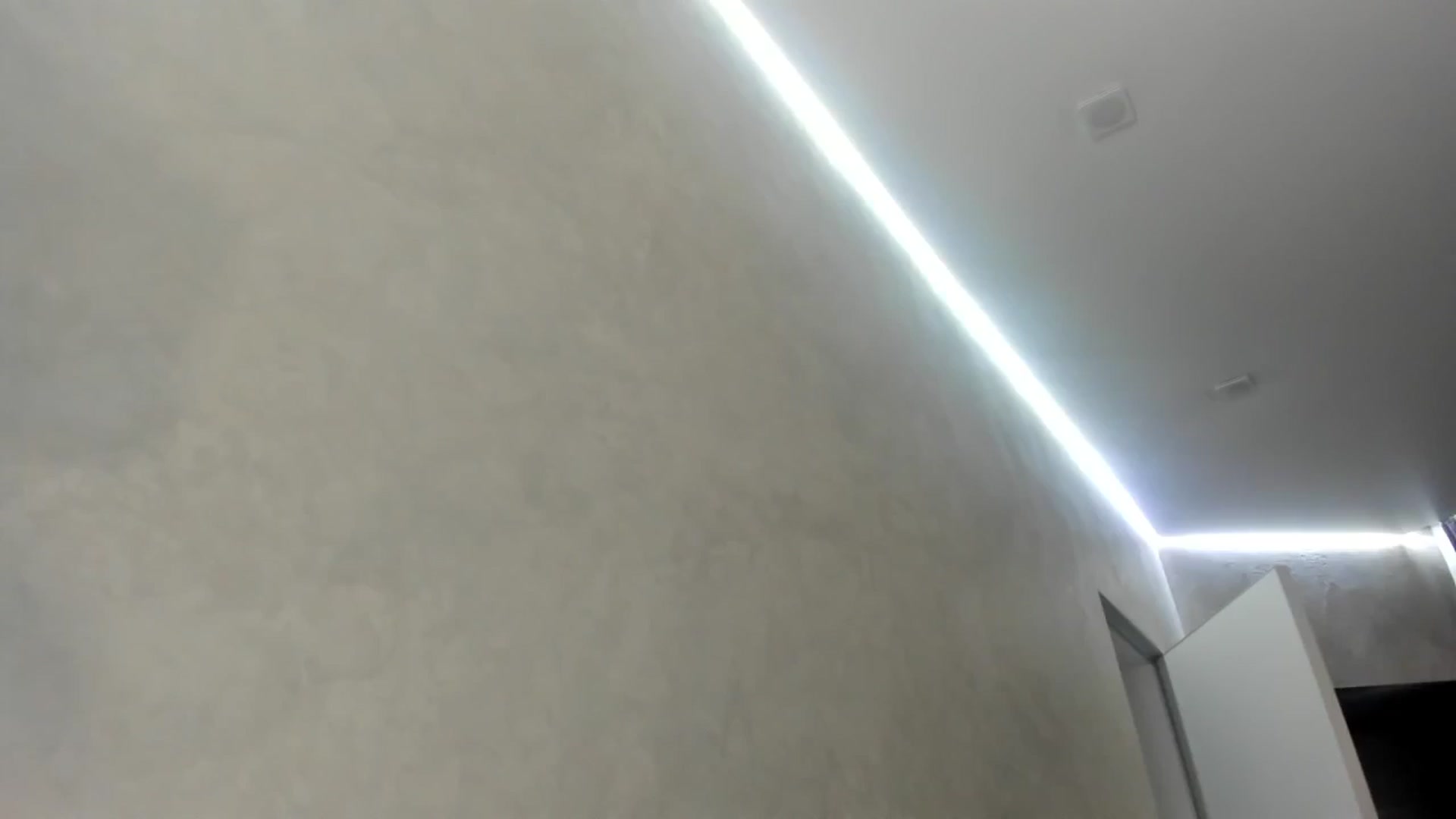 Gallery image thumbnail from OneKate's myfreecams stream on, 03/18/2024, 24:56 image 8 of 20