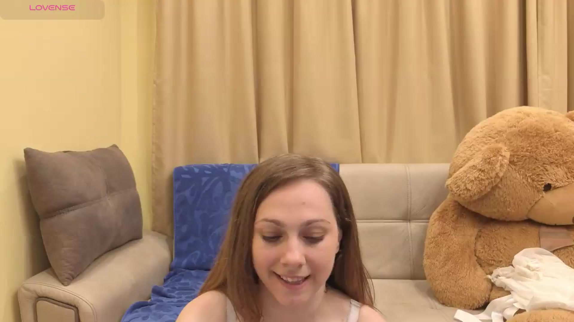 Gallery image thumbnail from Onebigkissss's myfreecams stream on, 05/11/2026, 15:57 image 1 of 20