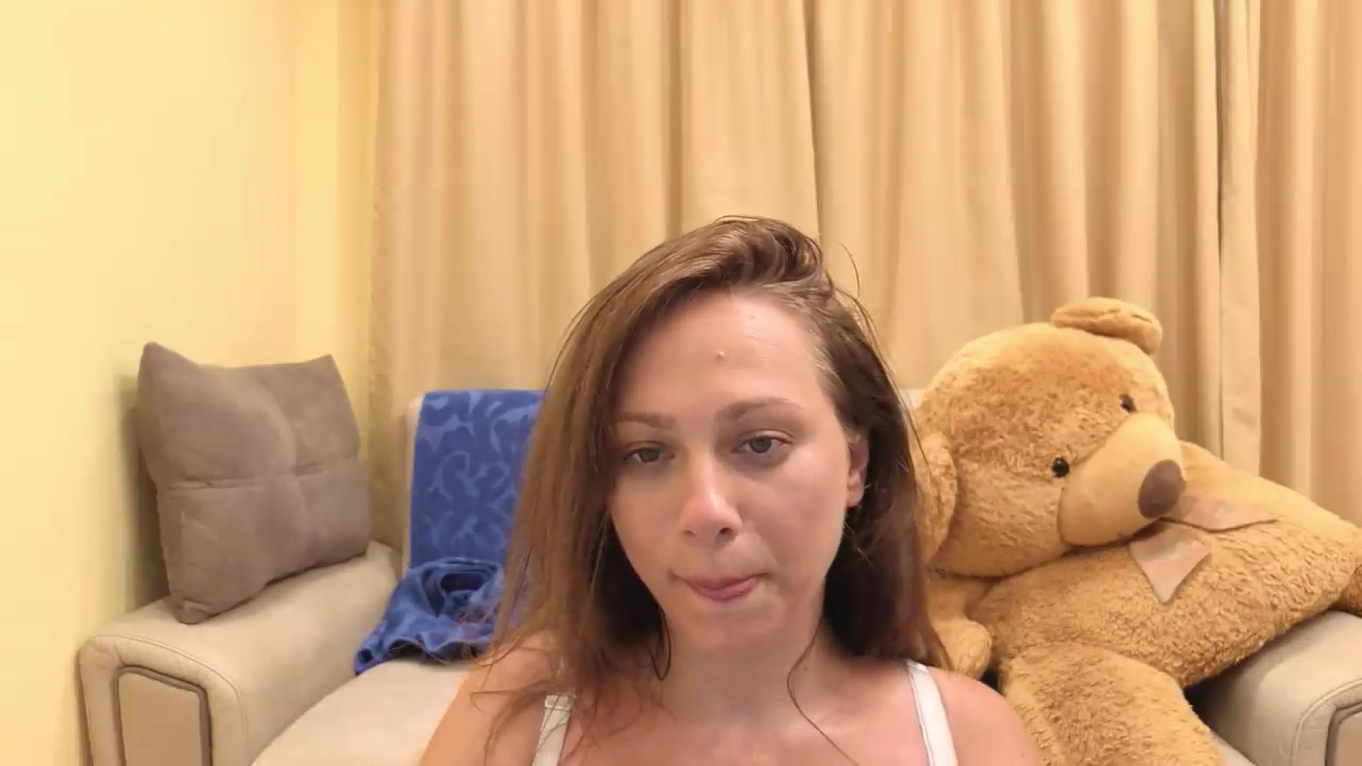 Gallery image thumbnail from Onebigkissss's myfreecams stream on, 08/31/2026, 16:06 image 5 of 20