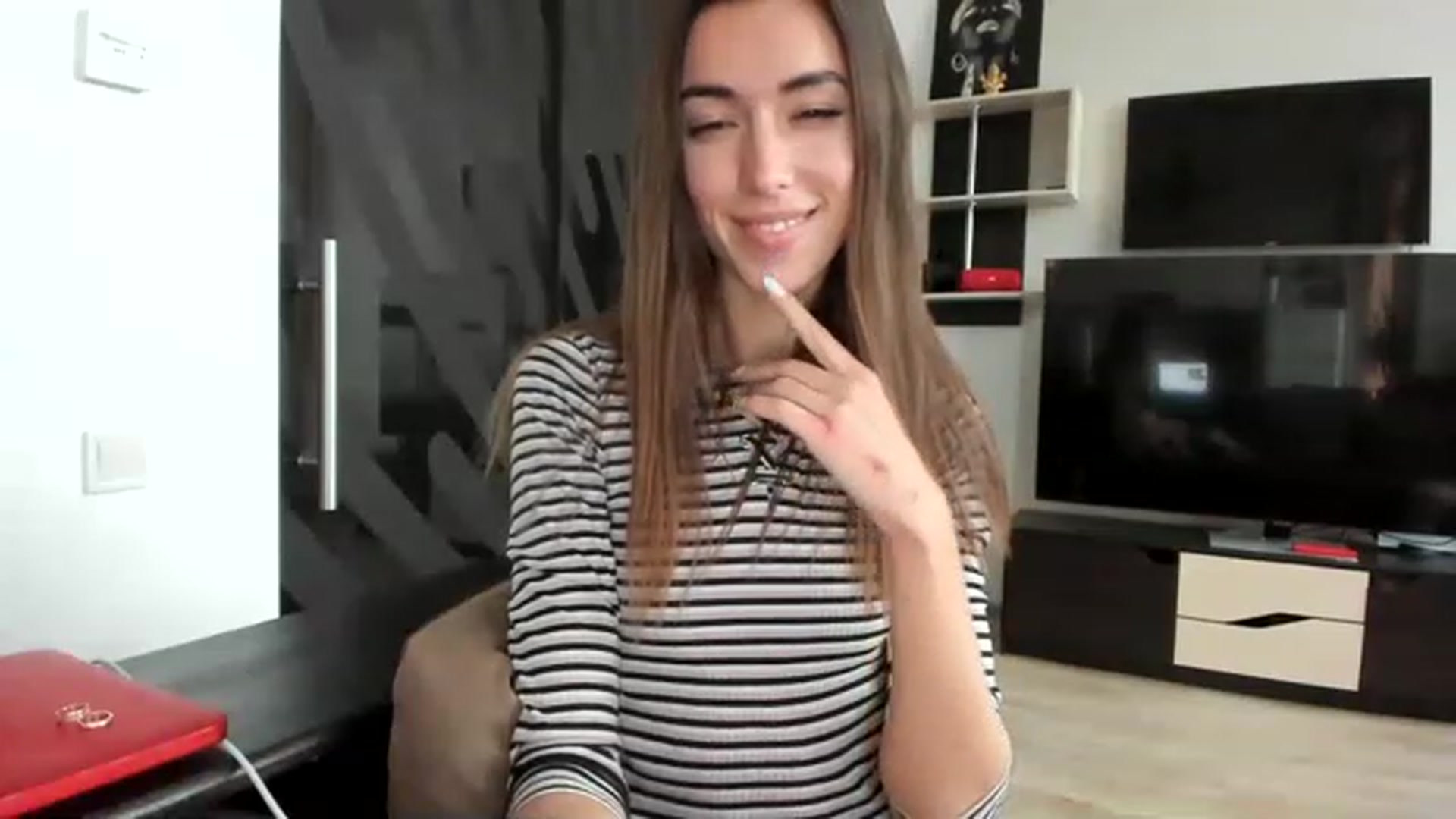 Gallery image thumbnail from Onekiss1's myfreecams stream on, 11/28/2022, 12:01 image 19 of 20
